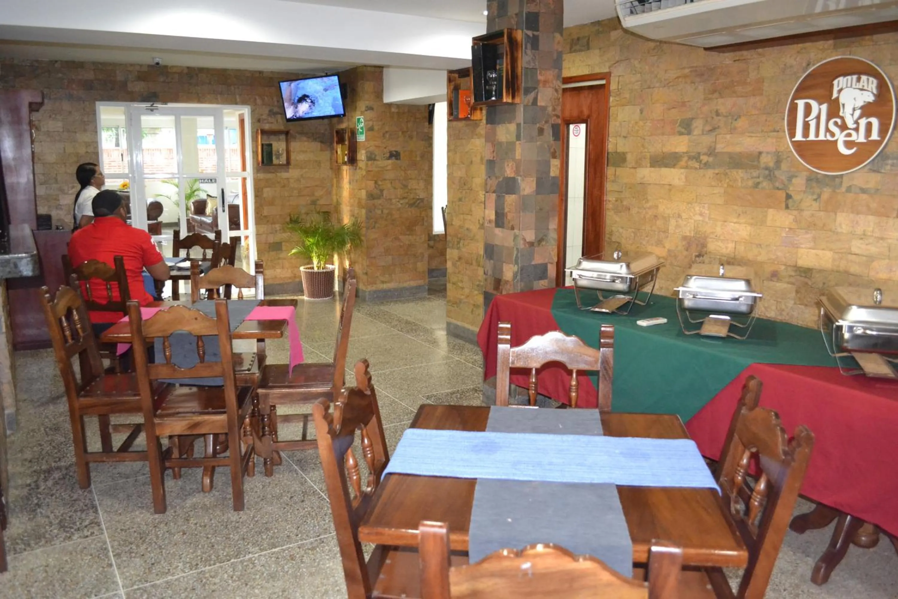 Restaurant/places to eat in Hotel Villa Playa Grande