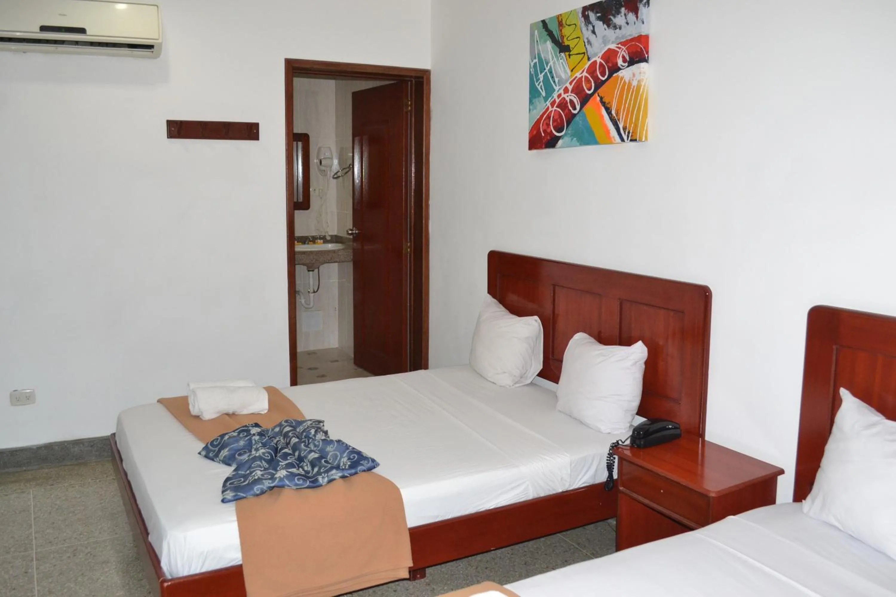 Photo of the whole room, Bed in Hotel Villa Playa Grande