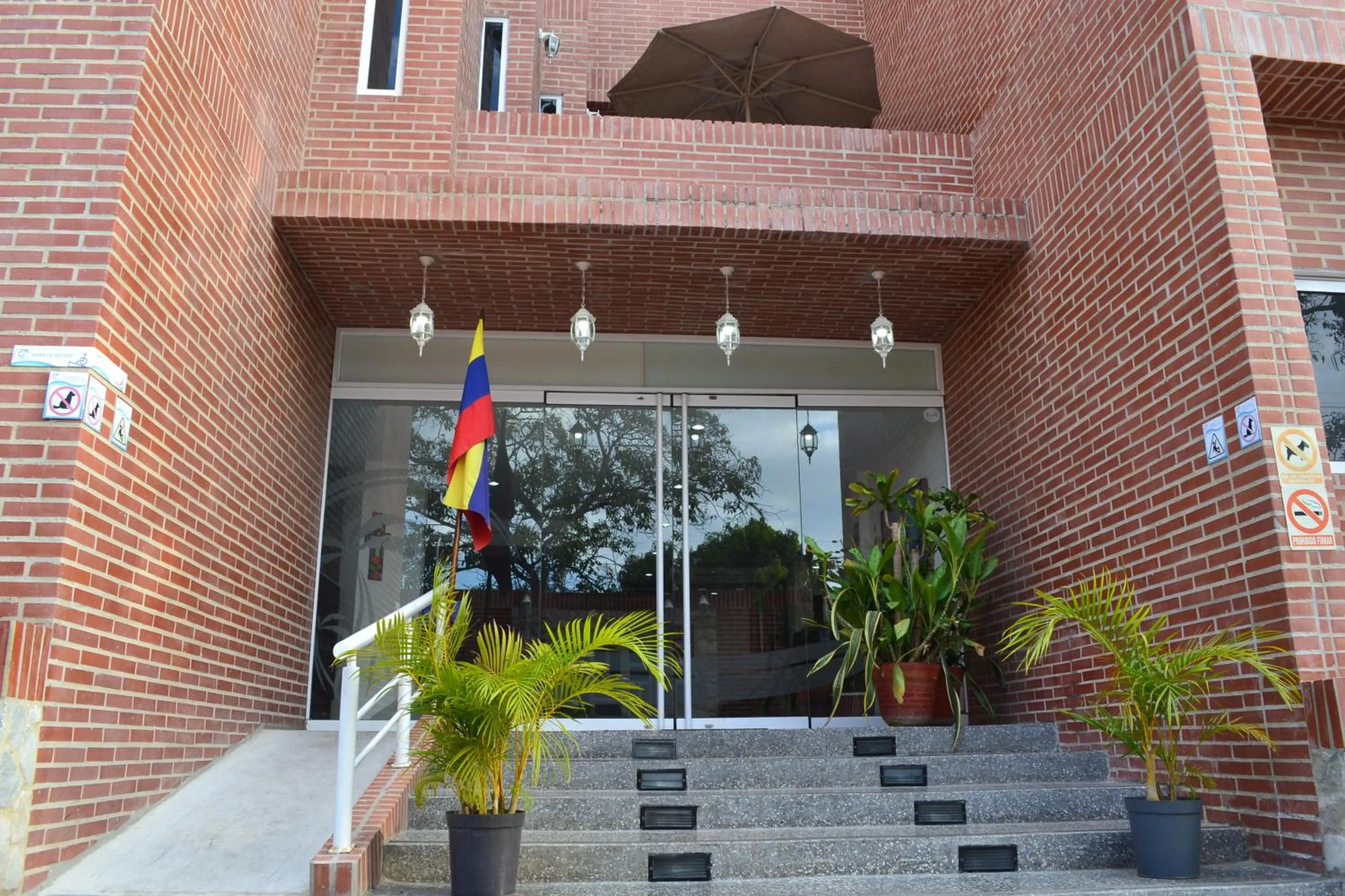 Property building in Hotel Villa Playa Grande