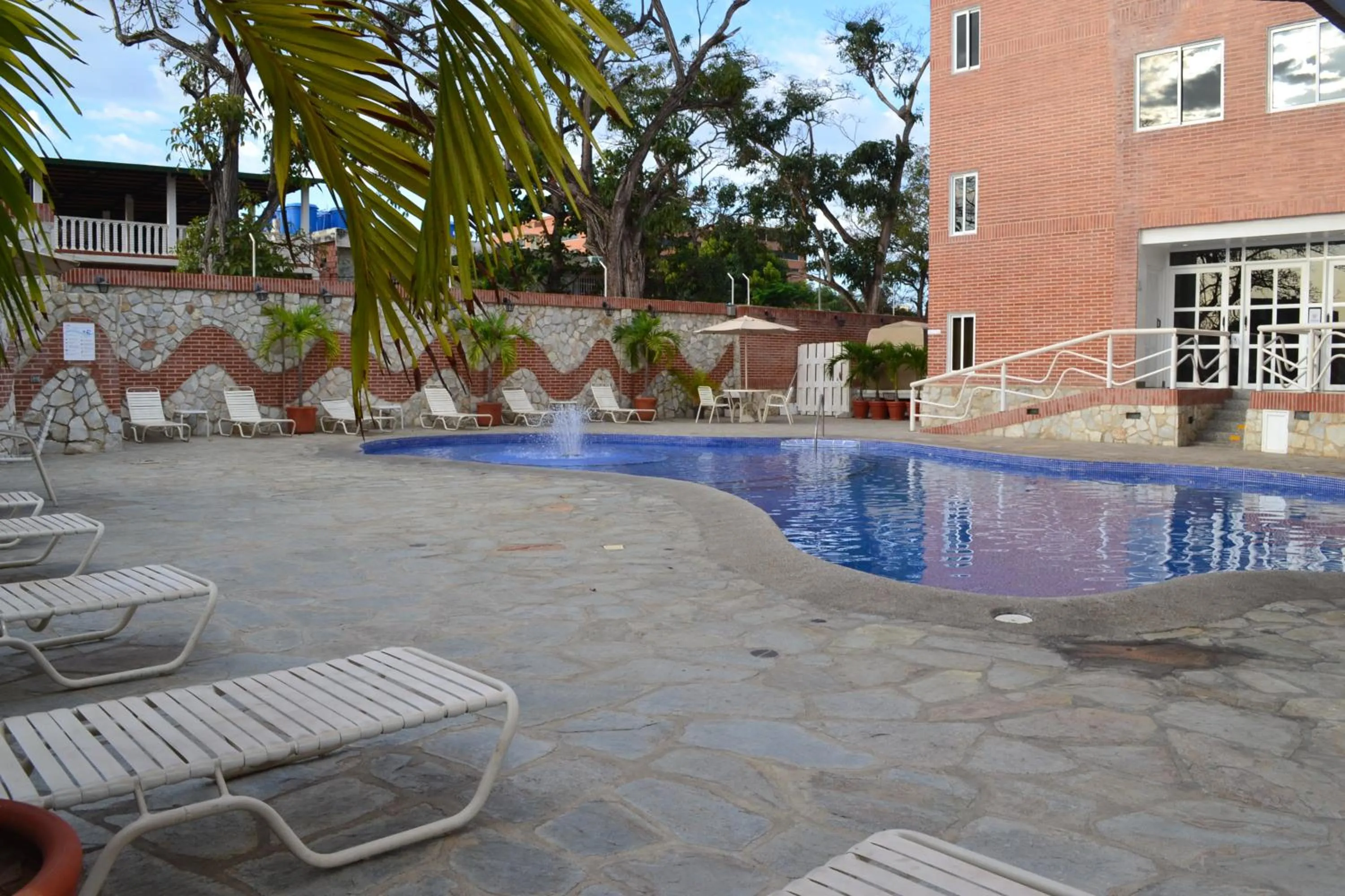 Swimming pool in Hotel Villa Playa Grande