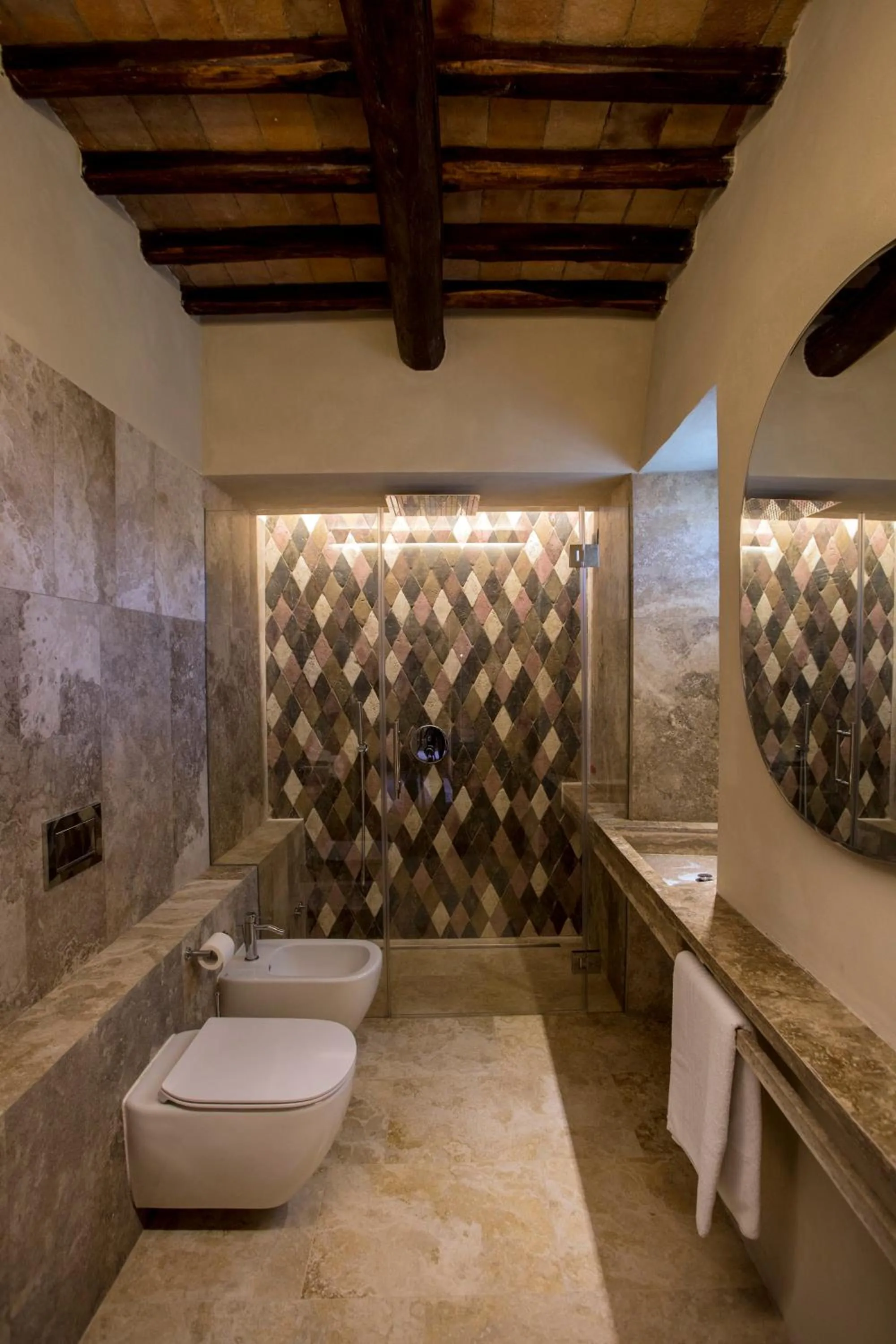 Bathroom in Mormoraia