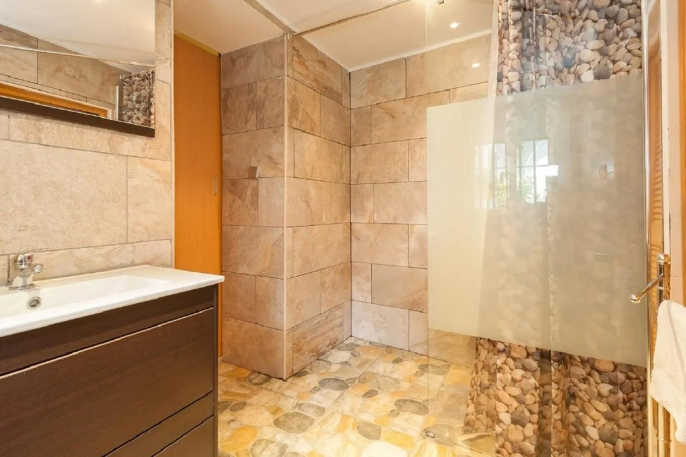 Bathroom in Apartamentos Jerez