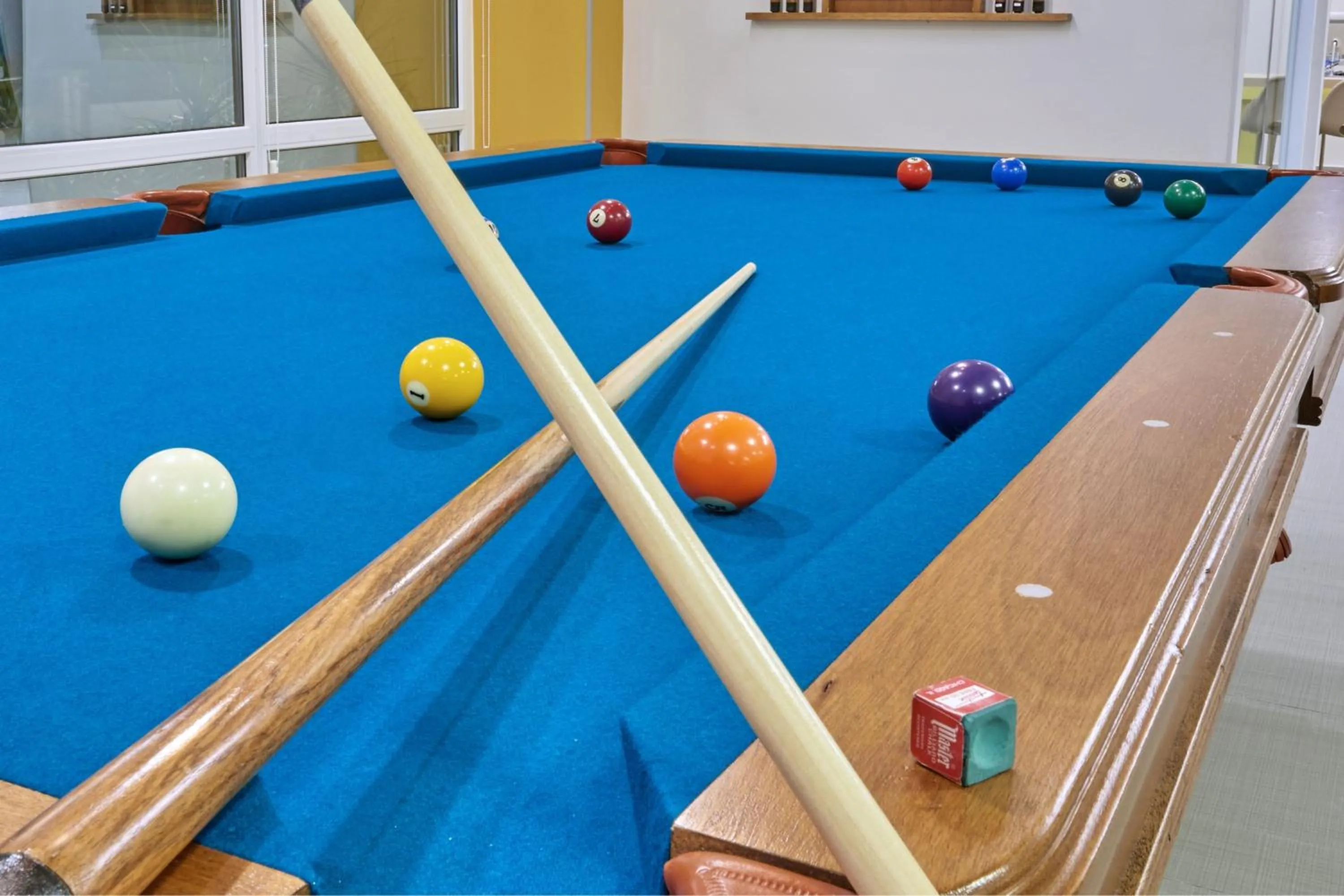 Swimming pool in City Express Suites by Marriott Cancún Aeropuerto