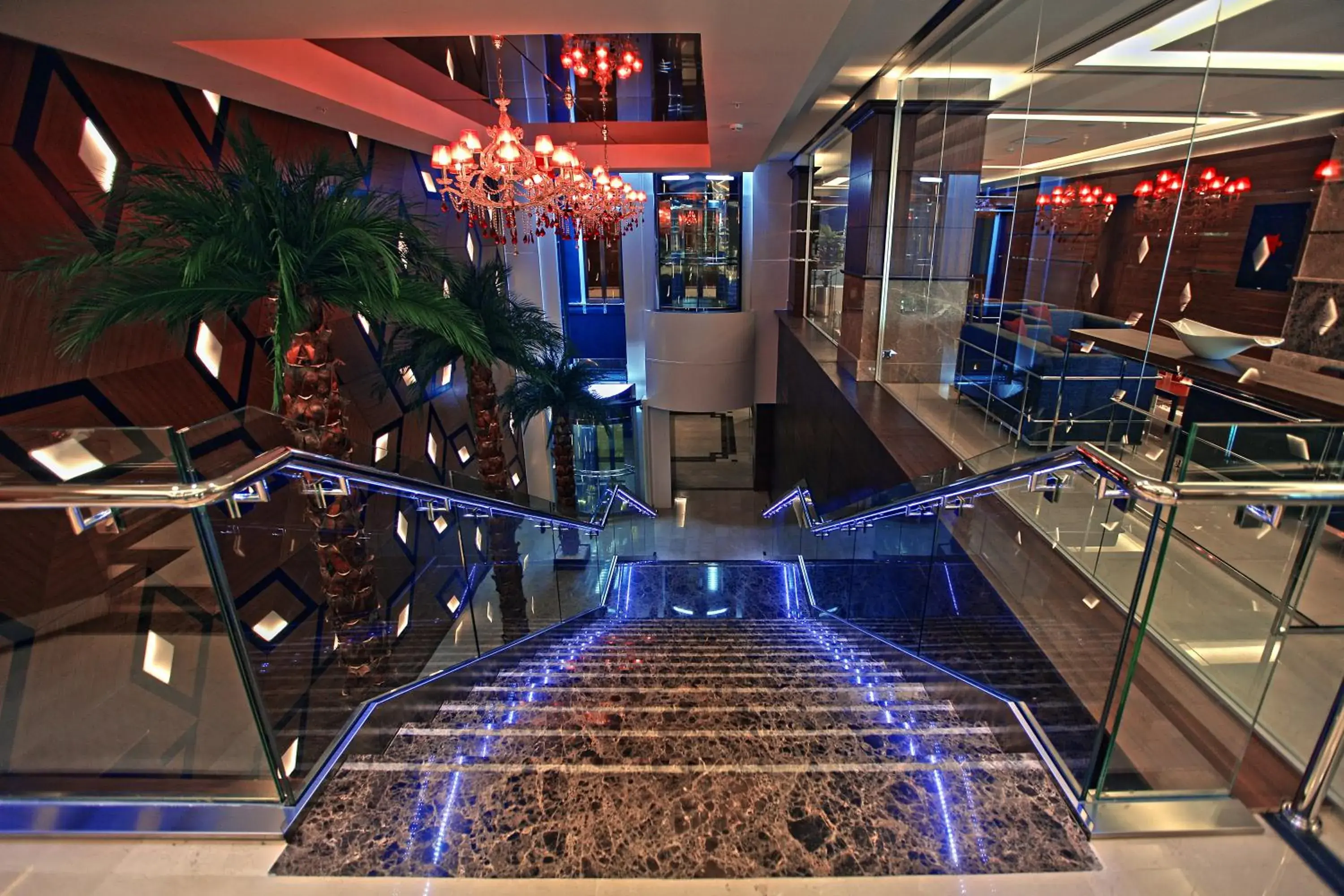 Lobby or reception in Ramada Plaza By Wyndham Izmit Lobby or reception in Ramada Plaza By Wyndham Izmit
