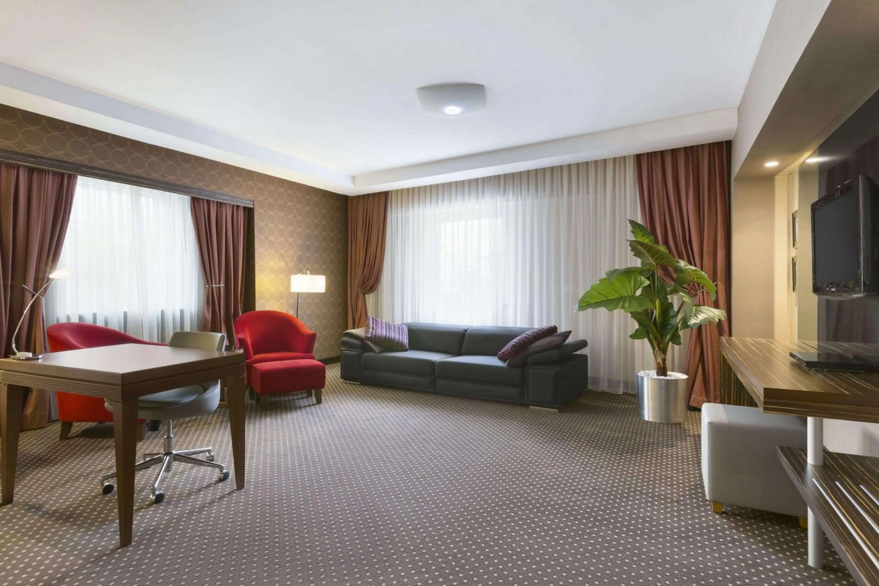 Photo of the whole room in Ramada Plaza By Wyndham Izmit