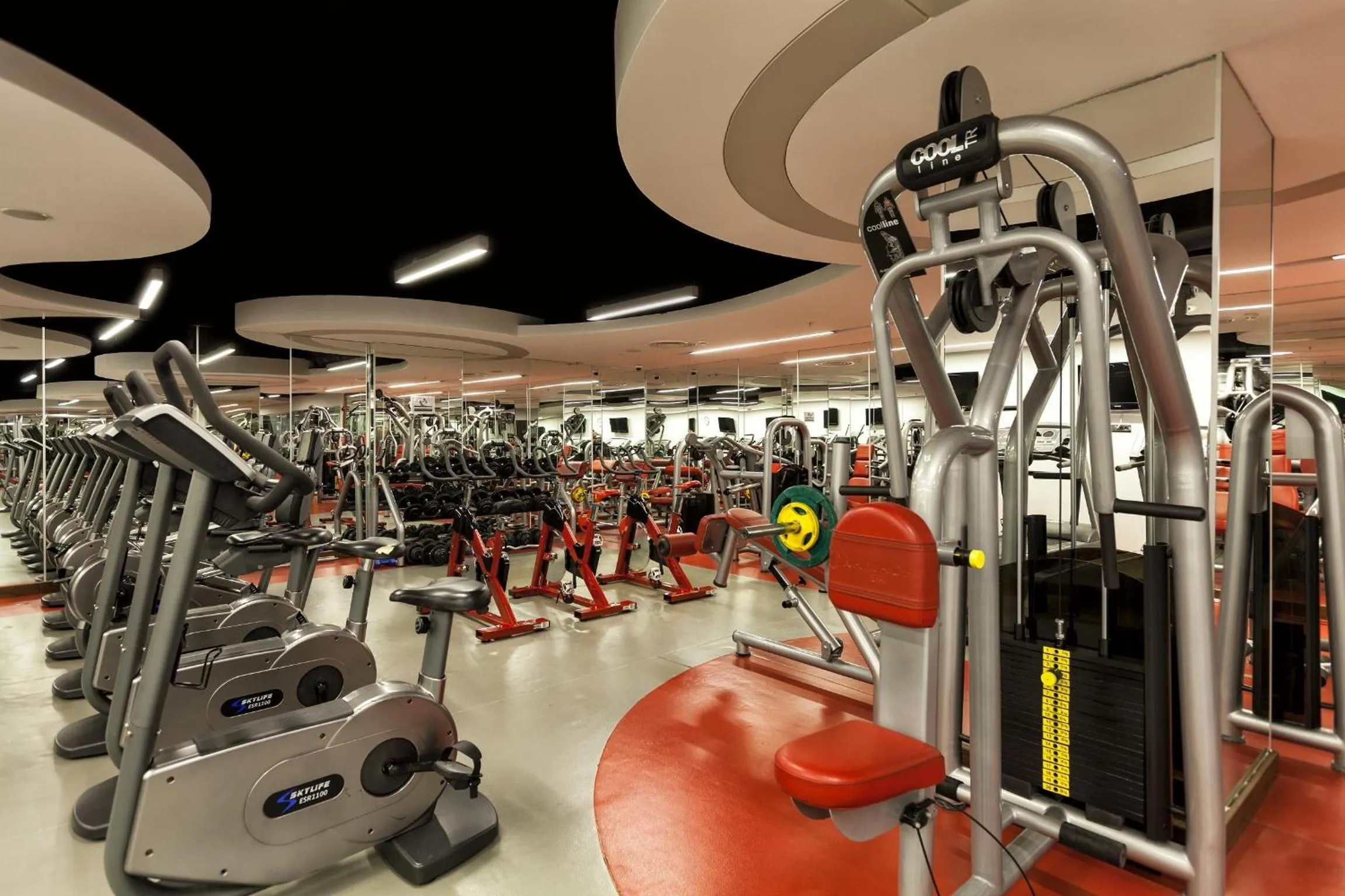 Fitness centre/facilities in Ramada Plaza By Wyndham Izmit