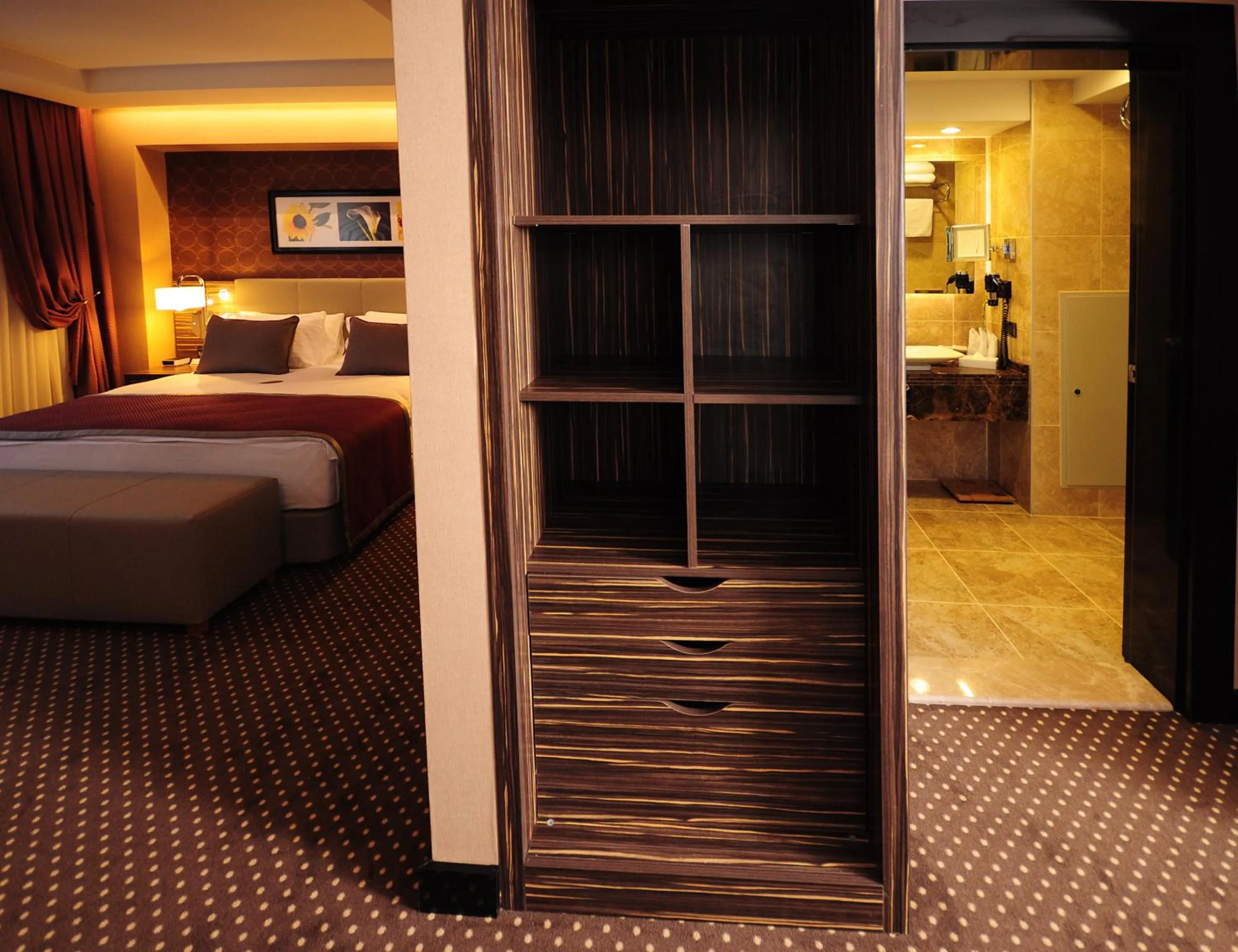 Bedroom, Bed in Ramada Plaza By Wyndham Izmit