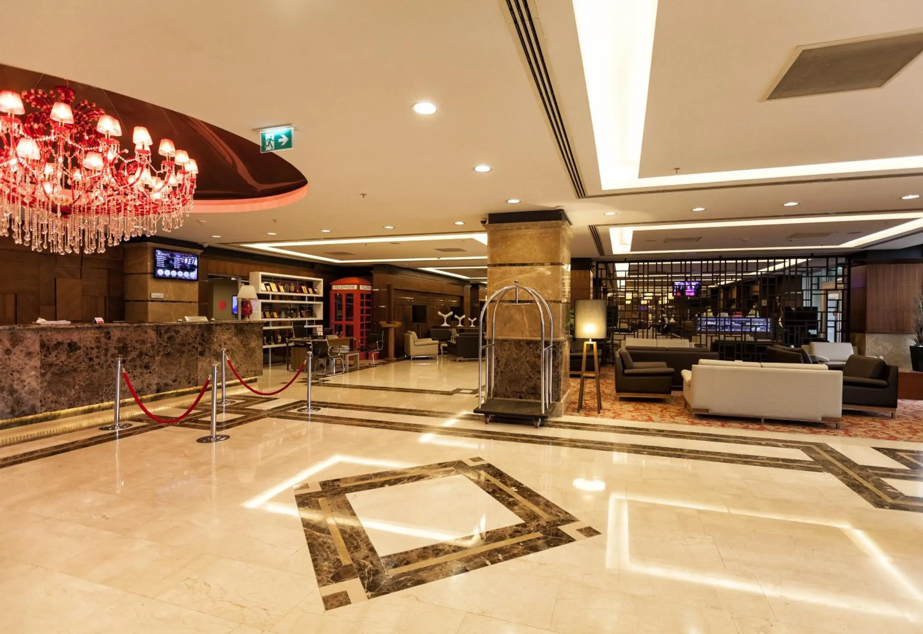 Lobby or reception in Ramada Plaza By Wyndham Izmit Lobby or reception in Ramada Plaza By Wyndham Izmit