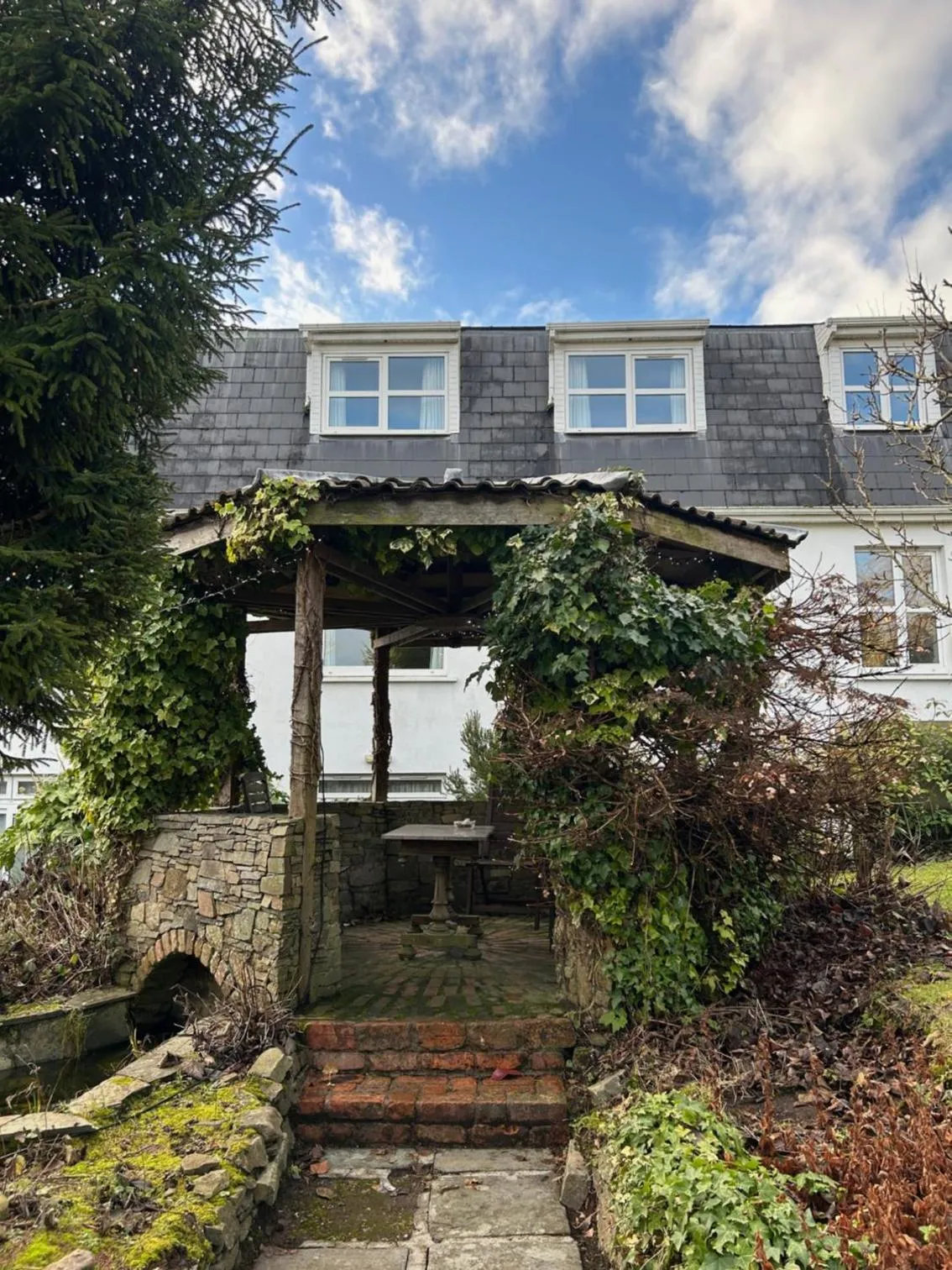 Garden in Belvedere Lodge