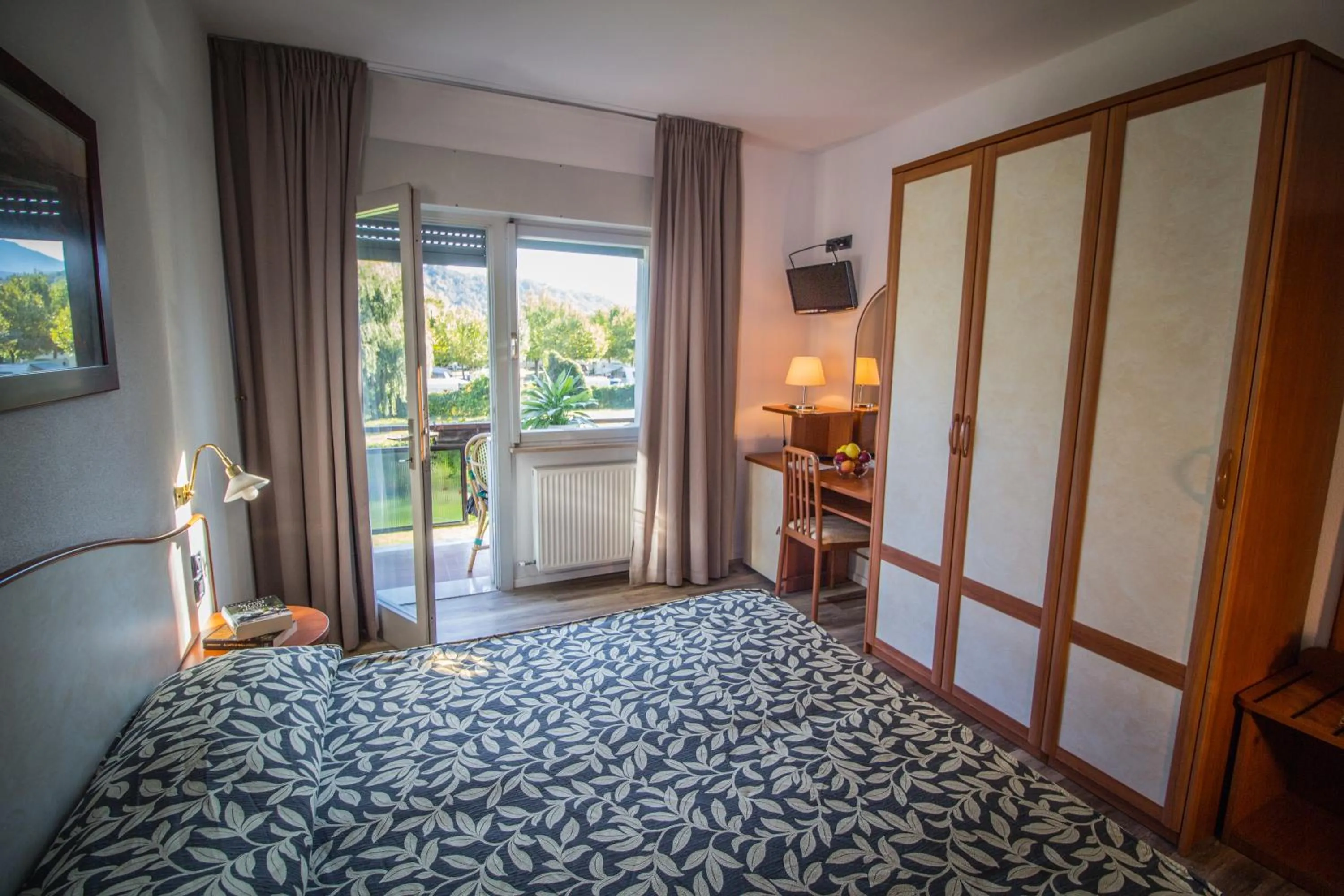 Bed in Garnì Bellavista