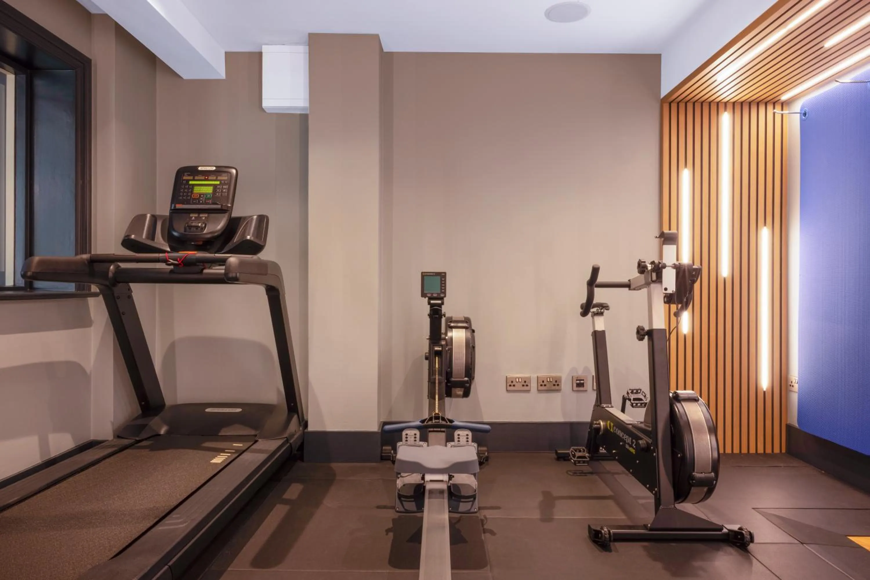 Fitness centre/facilities in Dylan