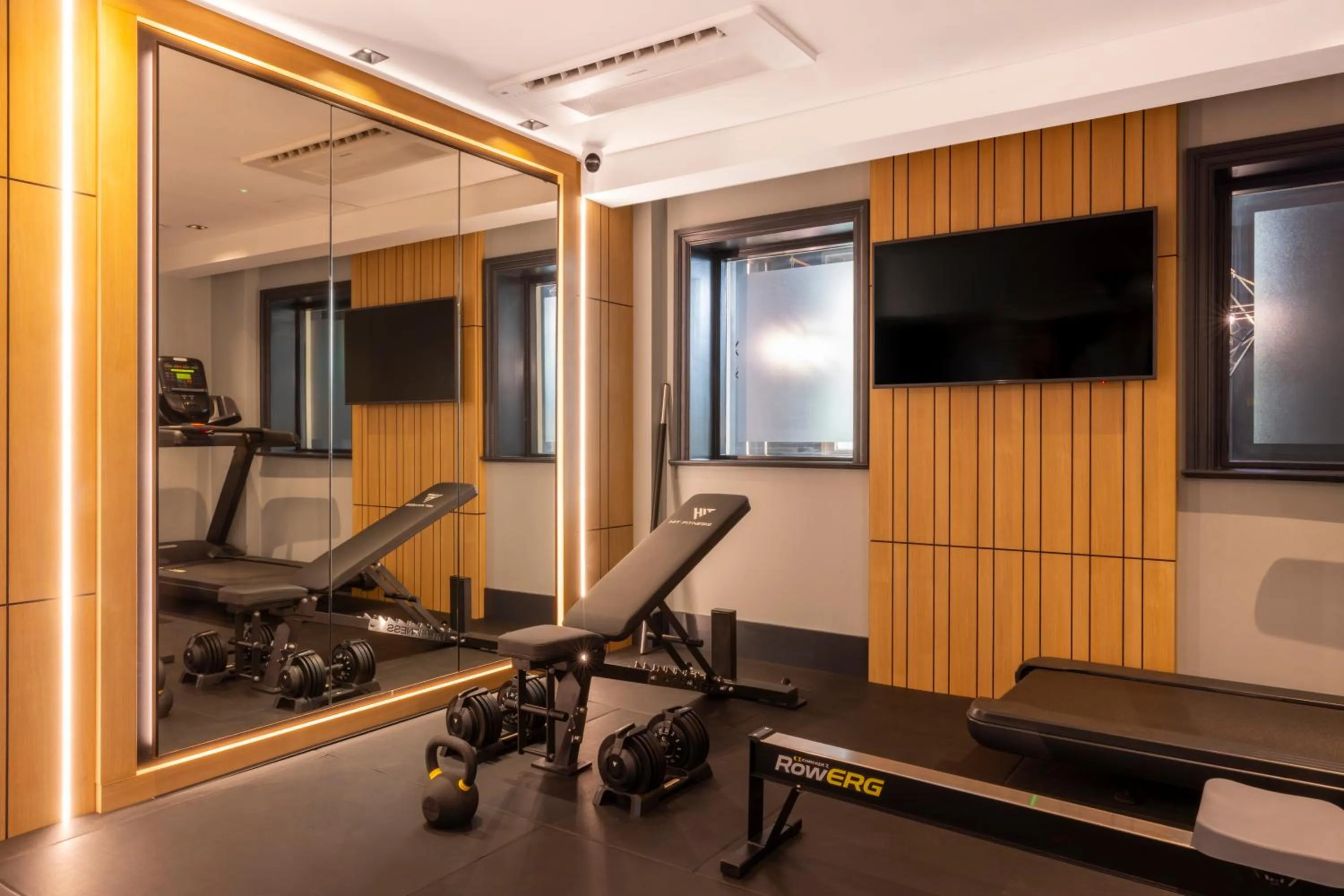 Fitness centre/facilities in Dylan
