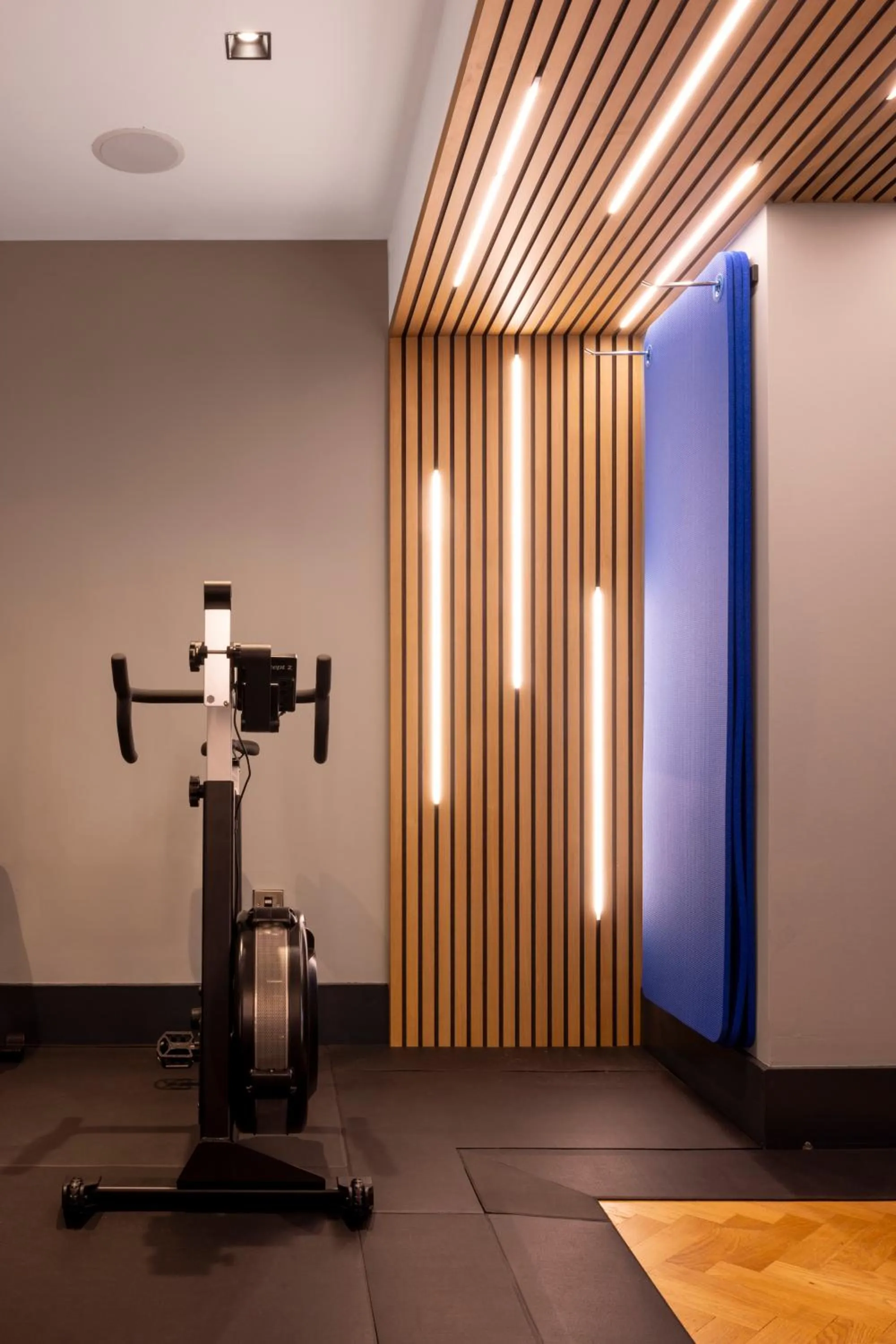 Fitness centre/facilities in Dylan