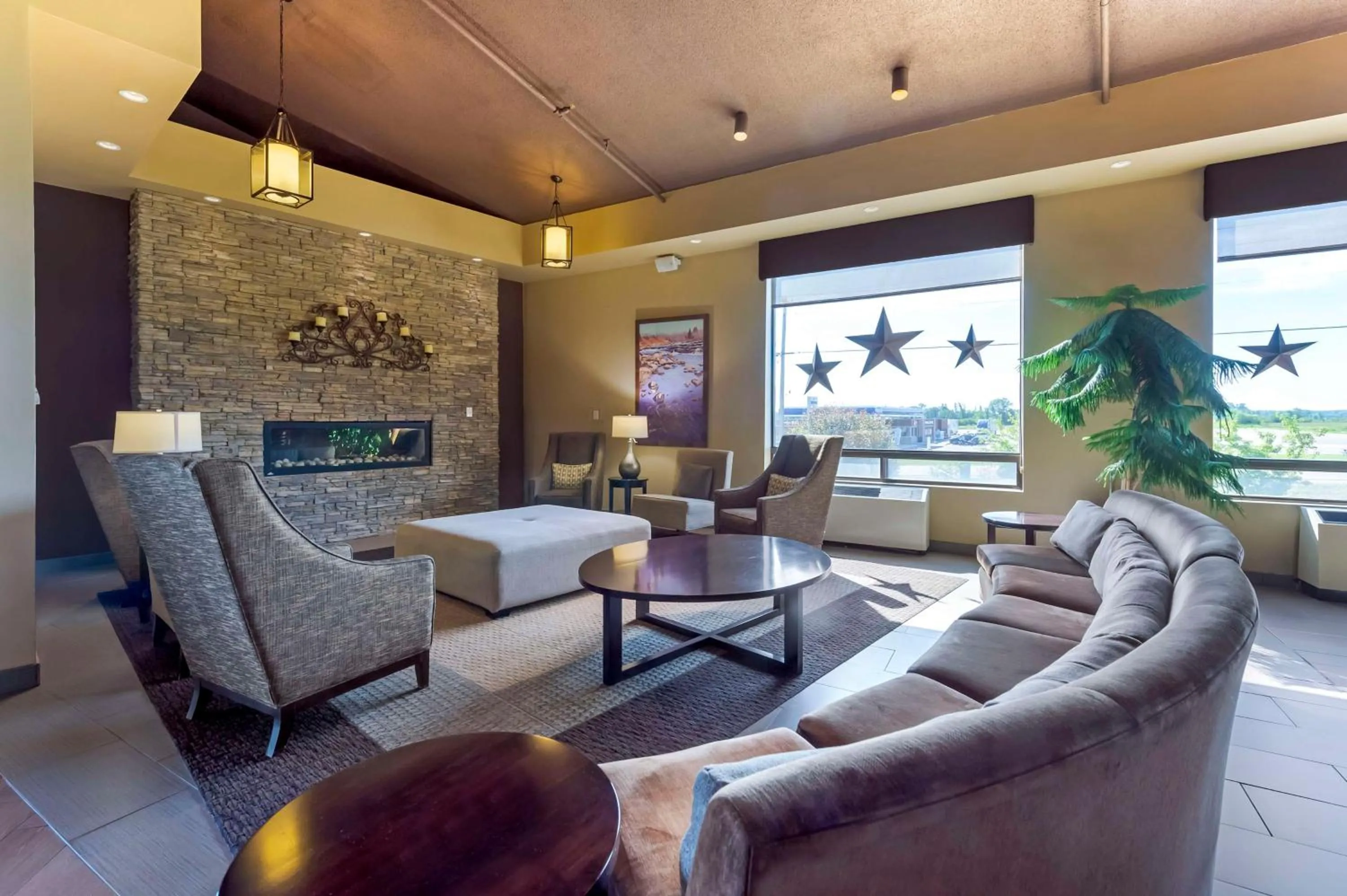 Lobby or reception in Best Western Pembroke Inn & Conference Centre