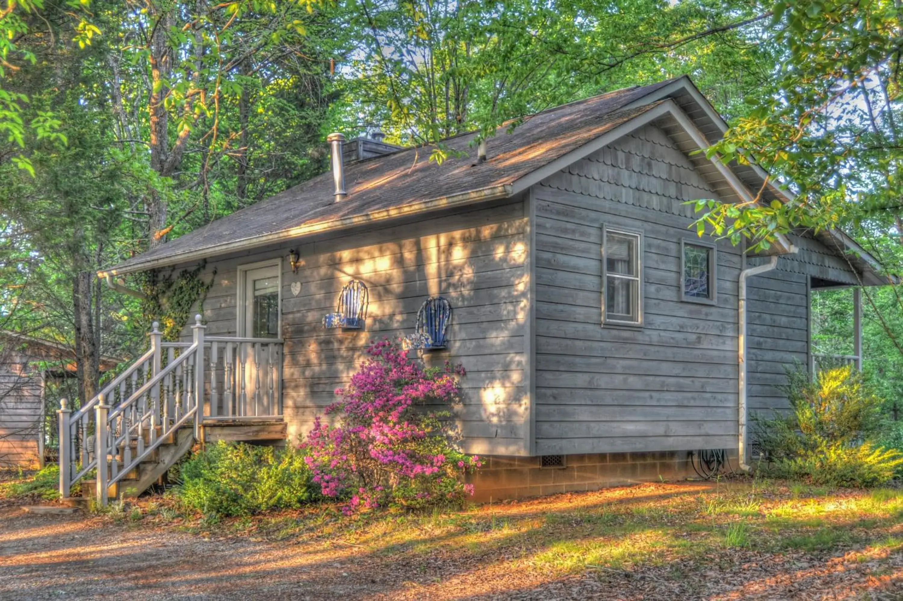 Property building in Blue Mountain Mist Country Inn Property building in Blue Mountain Mist Country Inn