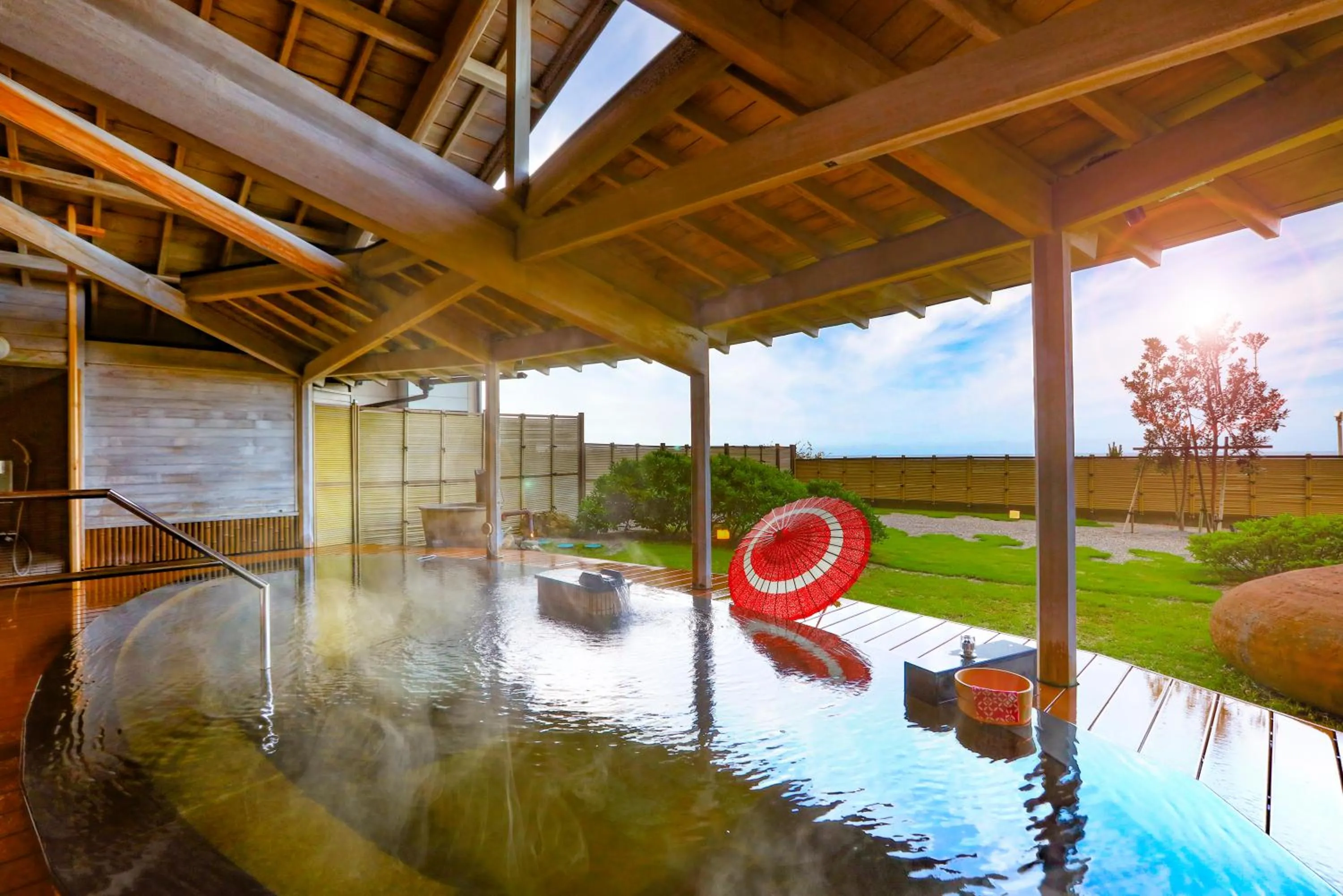 Hot Spring Bath in Ooedo Onsen Monogatari Premium Shiomiso