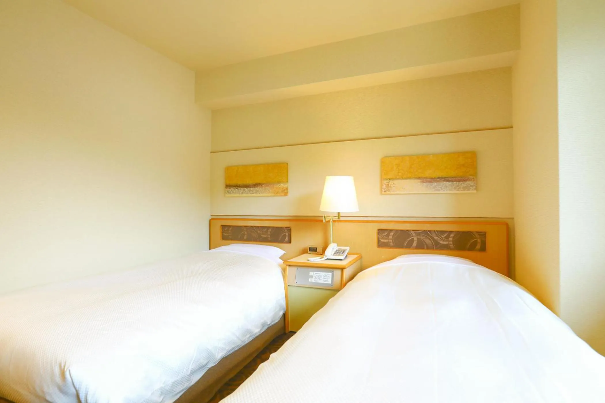 Photo of the whole room, Bed in Ooedo Onsen Monogatari Premium Shiomiso