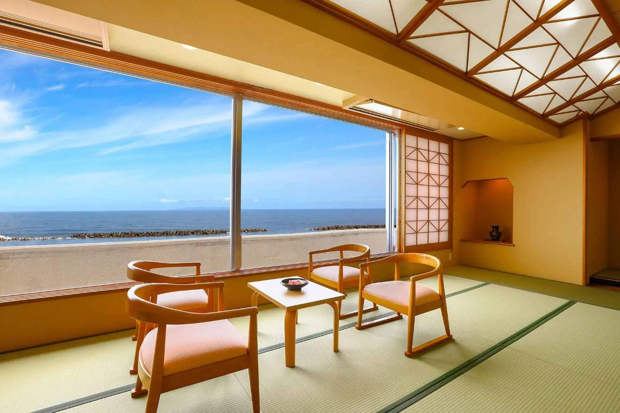 Photo of the whole room in Ooedo Onsen Monogatari Premium Shiomiso Photo of the whole room in Ooedo Onsen Monogatari Premium Shiomiso