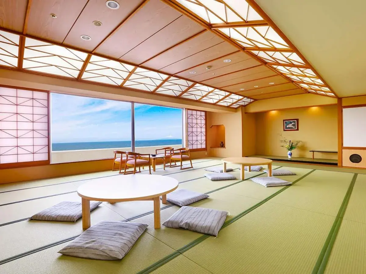 Standard Japanese-Style-Room 53 square yards (Sea Side) - single occupancy - Non-Smoking - Shared Bathroom in Ooedo Onsen Monogatari Premium Shiomiso Standard Japanese-Style-Room 53 square yards (Sea Side) - single occupancy - Non-Smoking - Shared Bathroom in Ooedo Onsen Monogatari Premium Shiomiso