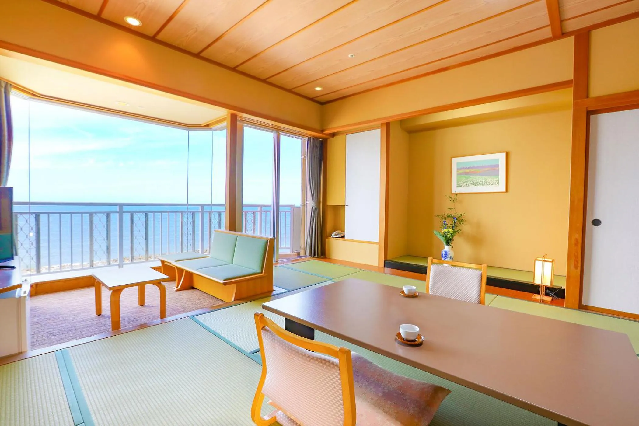 Photo of the whole room in Ooedo Onsen Monogatari Premium Shiomiso