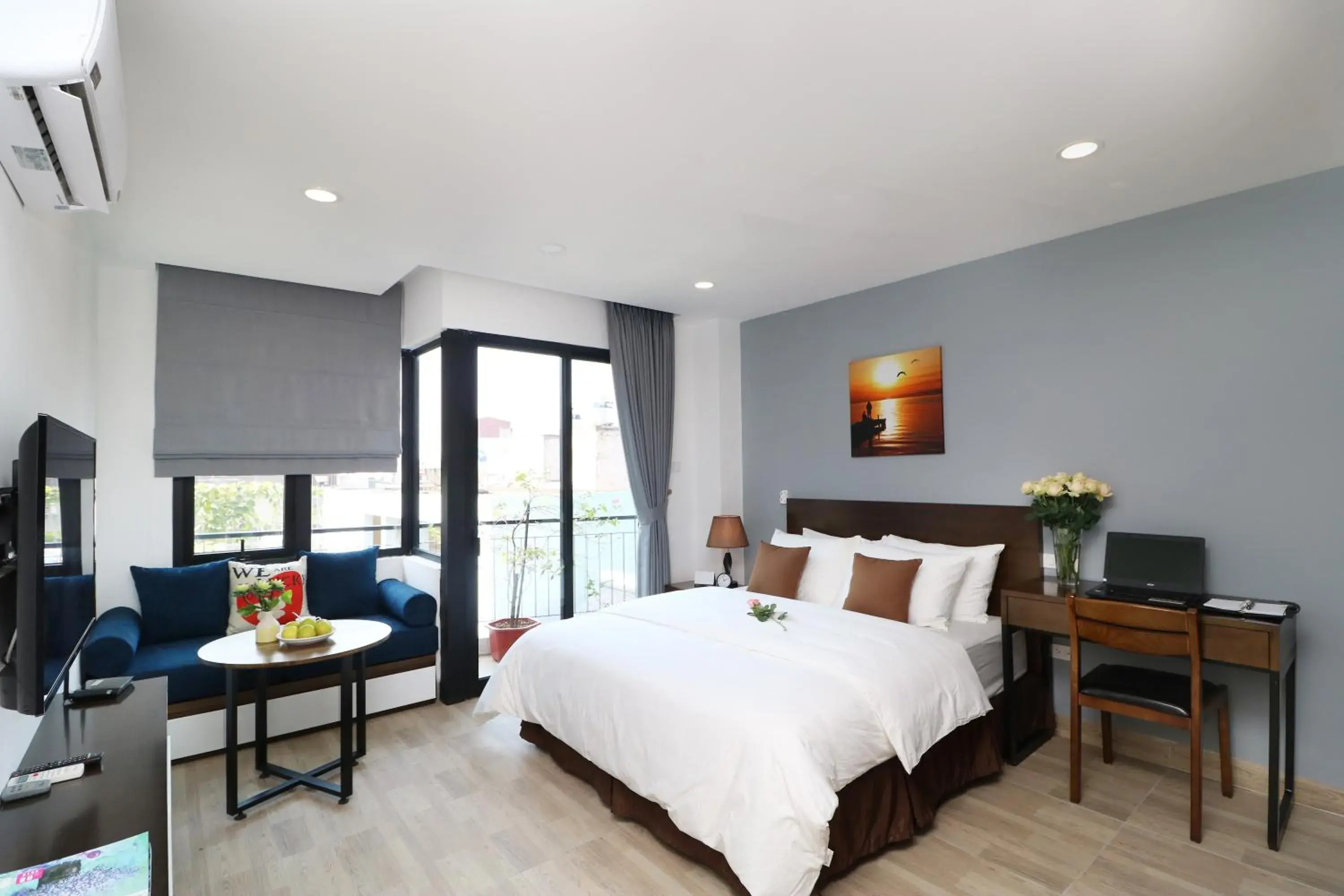 Photo of the whole room, Bed in ISTAY Hotel Apartment 6 Photo of the whole room, Bed in ISTAY Hotel Apartment 6