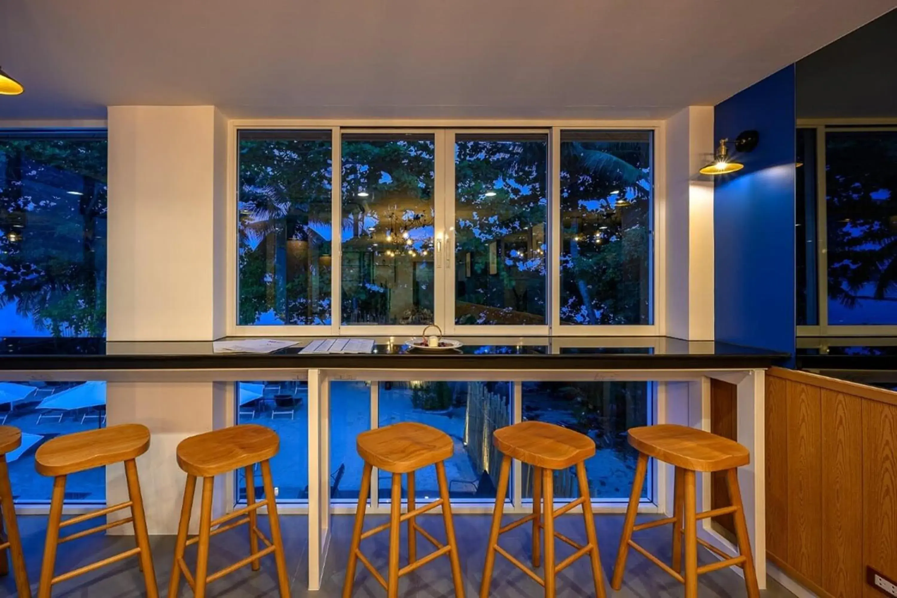 Restaurant/places to eat in The Beachfront Hotel Phuket Restaurant/places to eat in The Beachfront Hotel Phuket