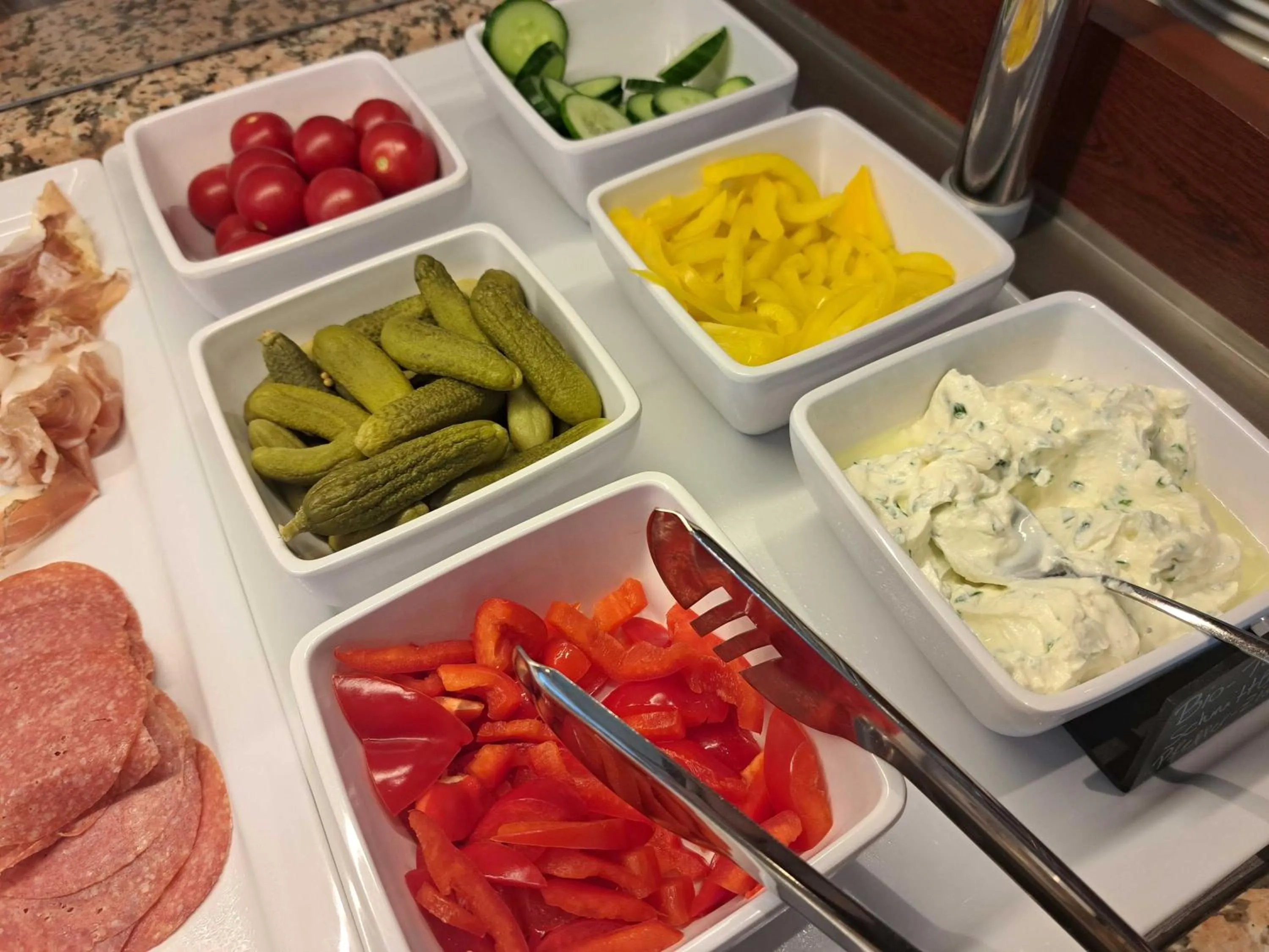 Breakfast in Hotel Fuchspalast