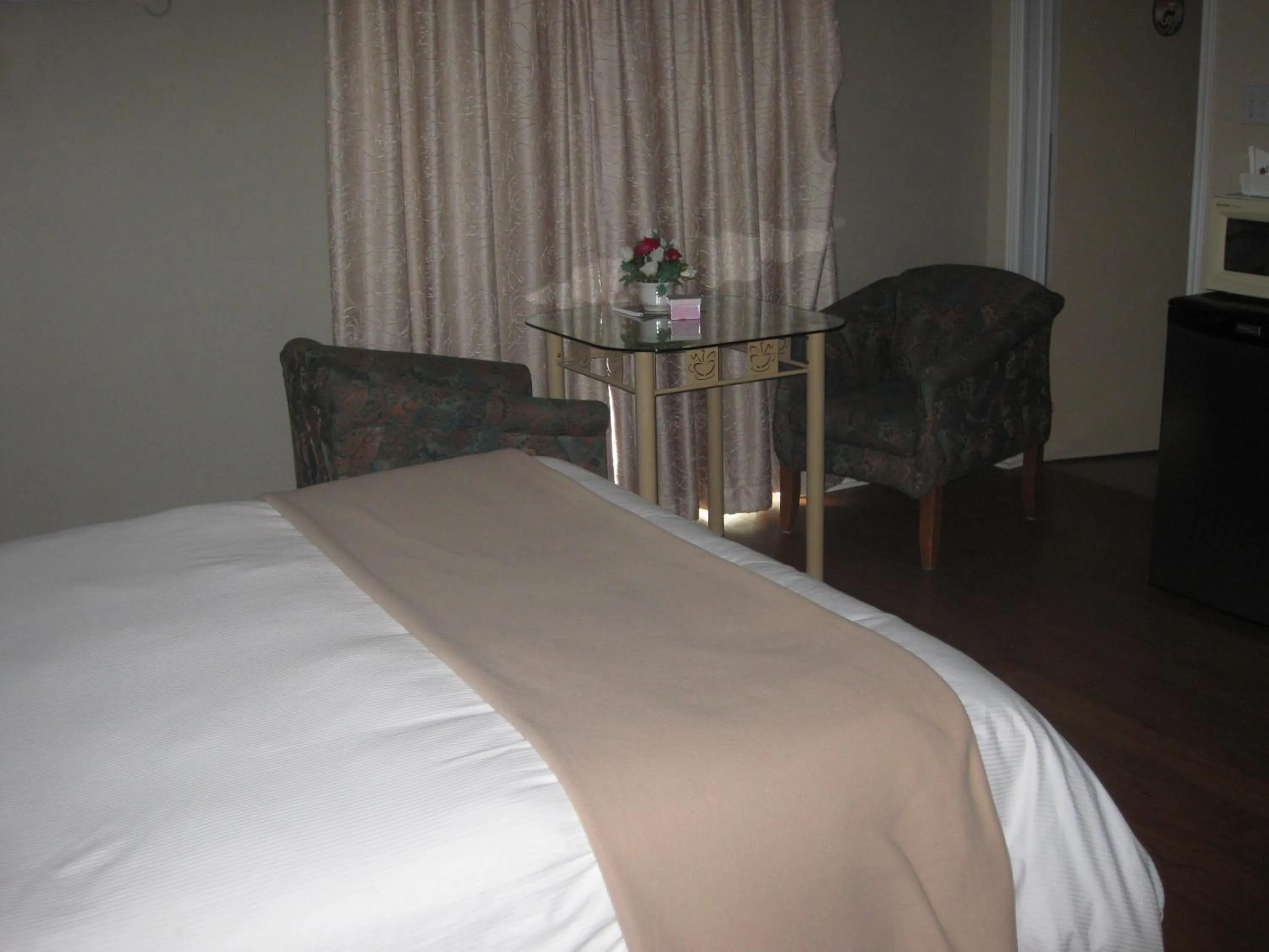 Bedroom, Bed in Motel Bel-Eau