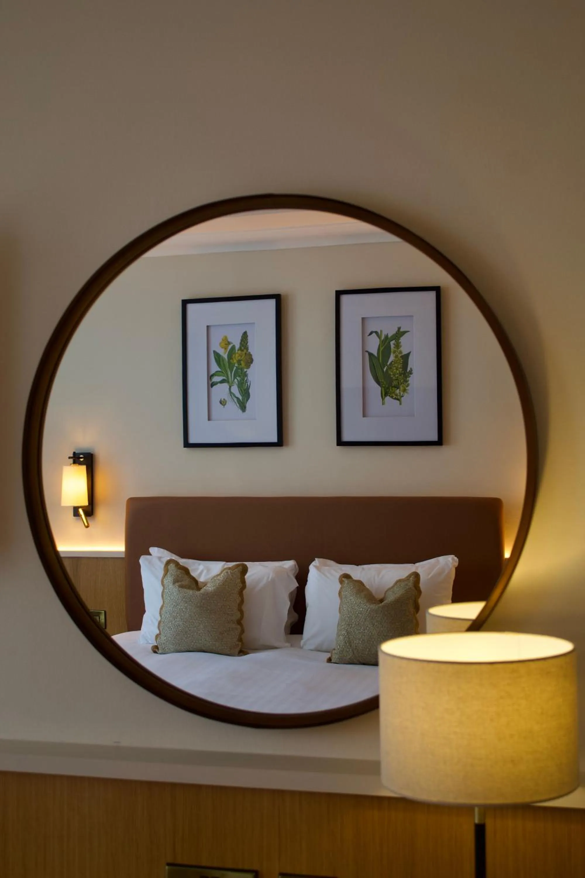 Bed in Twin Trees Hotel & Leisure Club