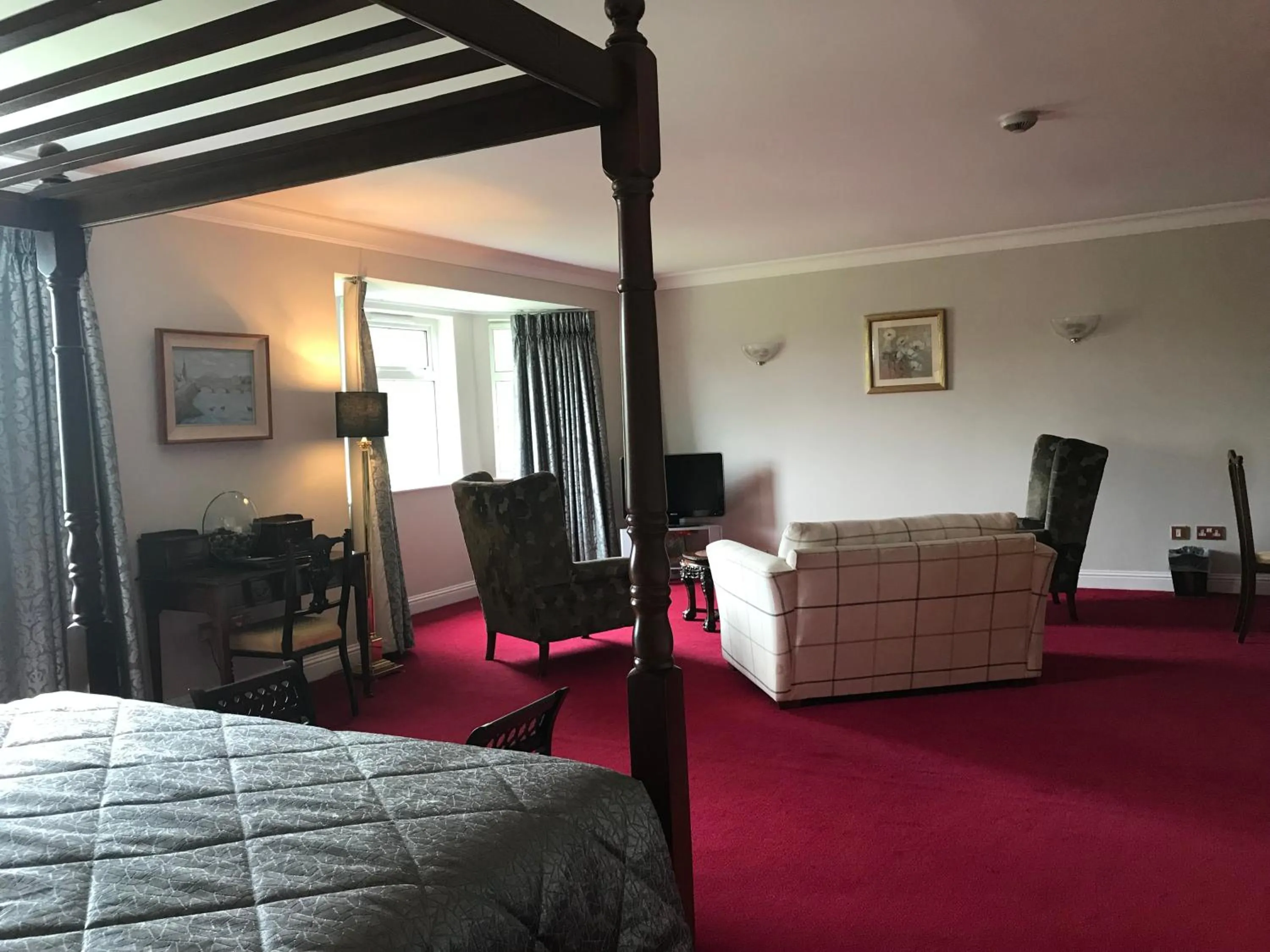 Executive Suite in Twin Trees Hotel & Brusna Falls Leisure