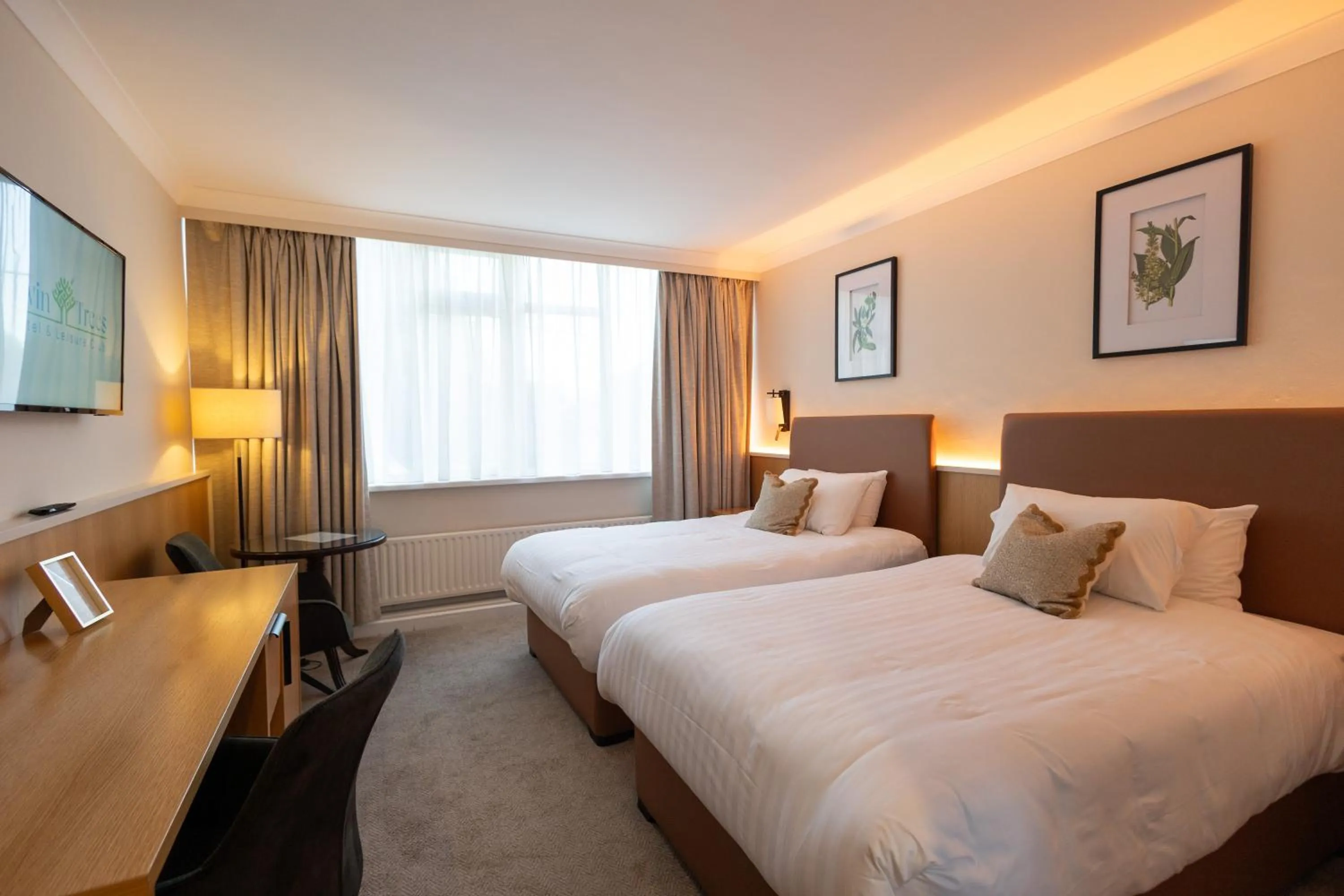 Photo of the whole room, Bed in Twin Trees Hotel & Brusna Falls Leisure