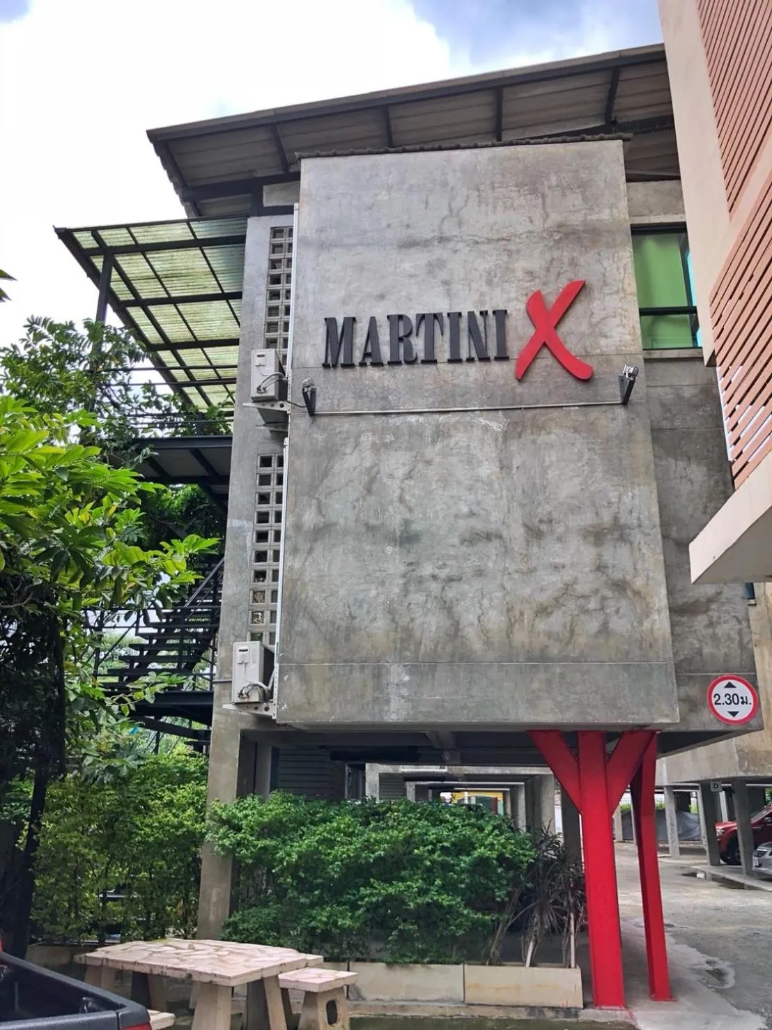 Property building in Matini Ratchada 32