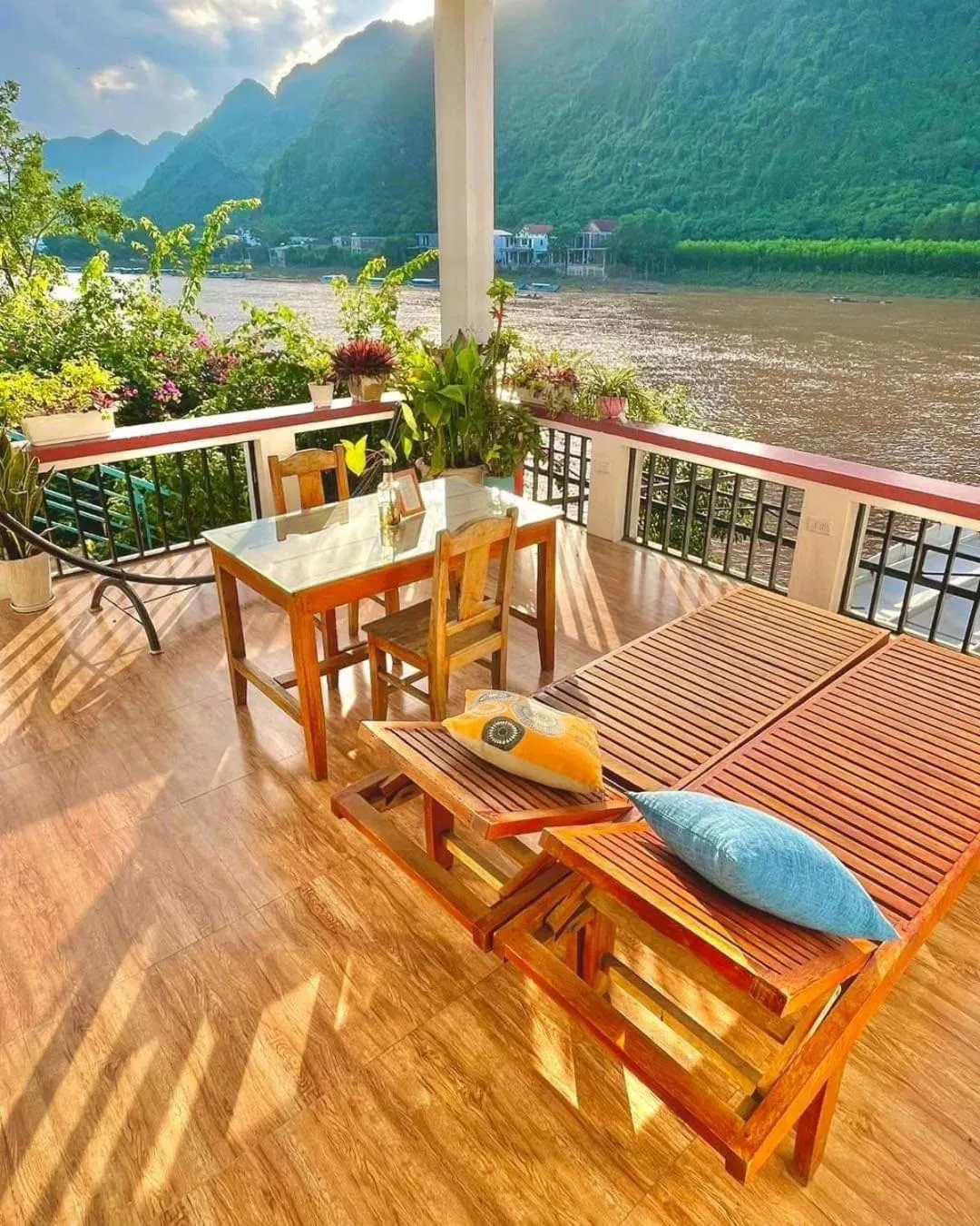 Balcony/Terrace in Funny Monkeys Homestay