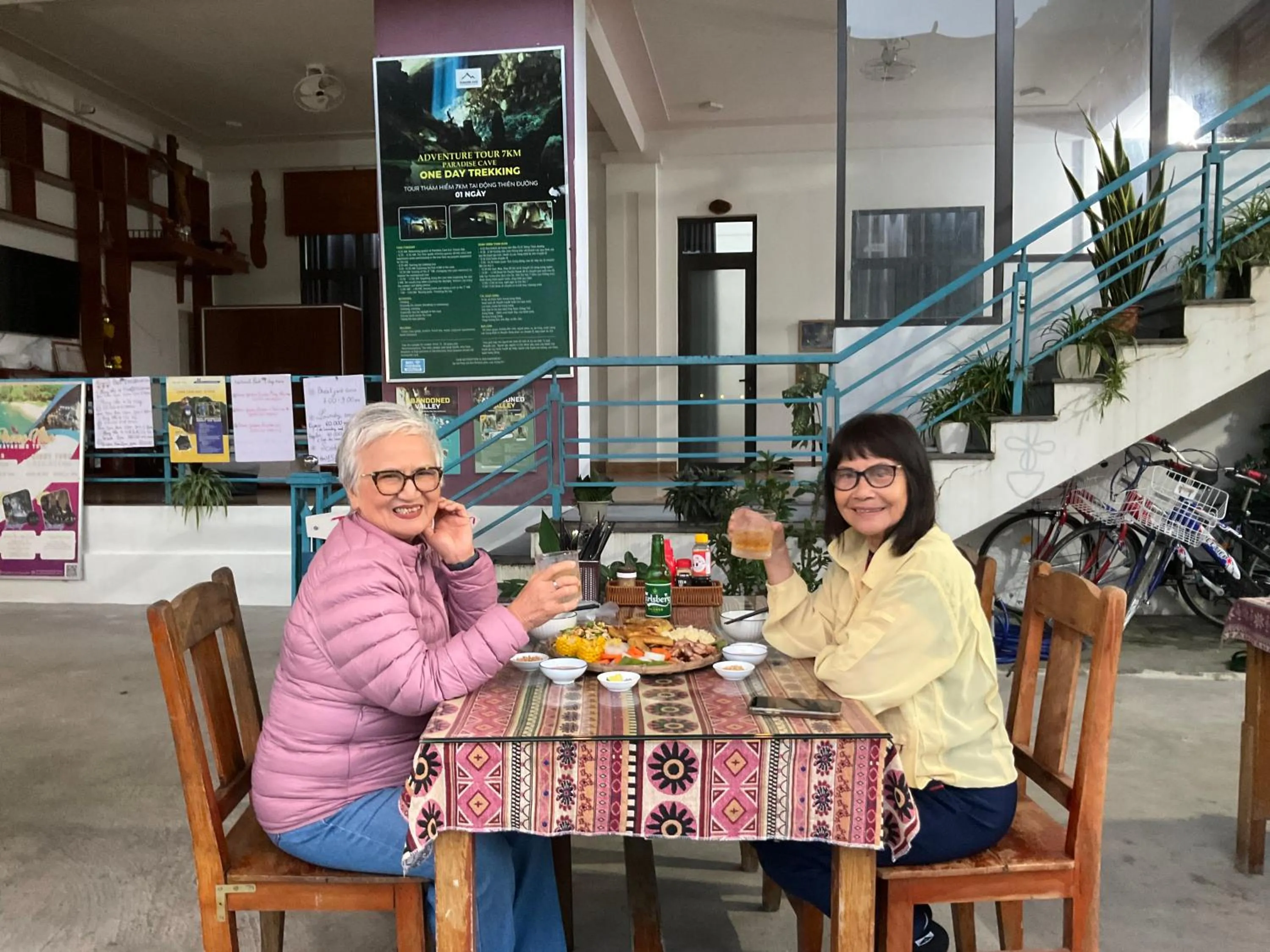 Food and drinks in Funny Monkeys Homestay