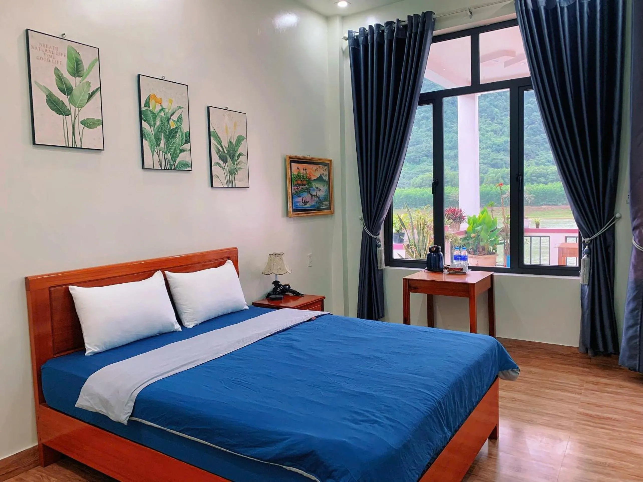 Bed in Funny Monkeys Homestay