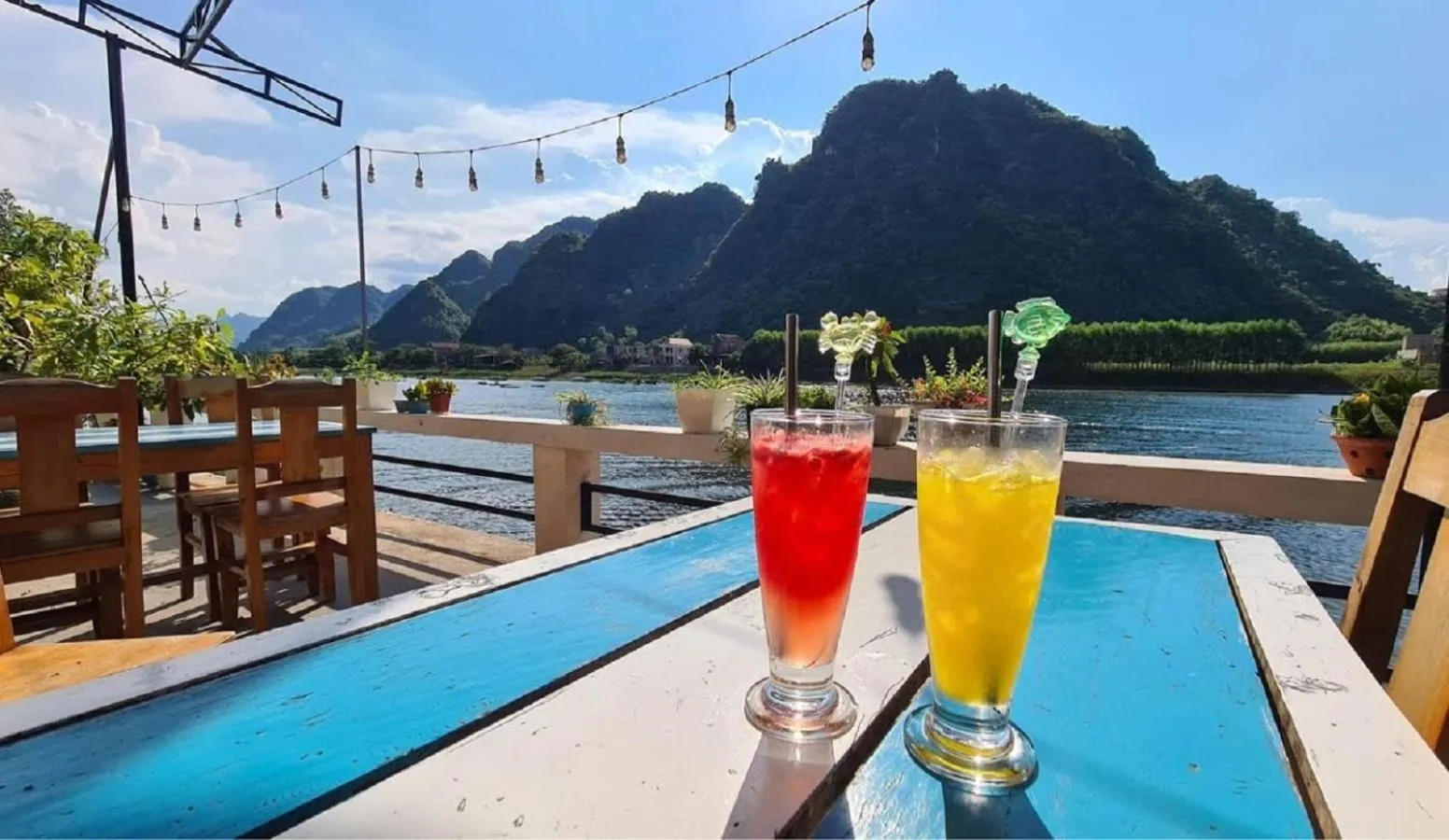 Lounge or bar in Funny Monkeys Homestay