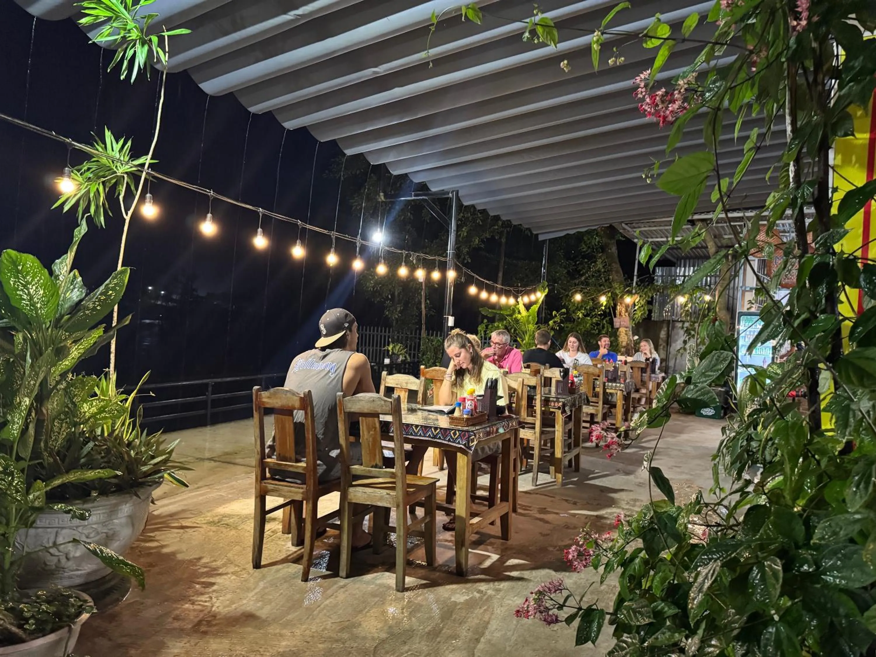Funny Monkeys Homestay