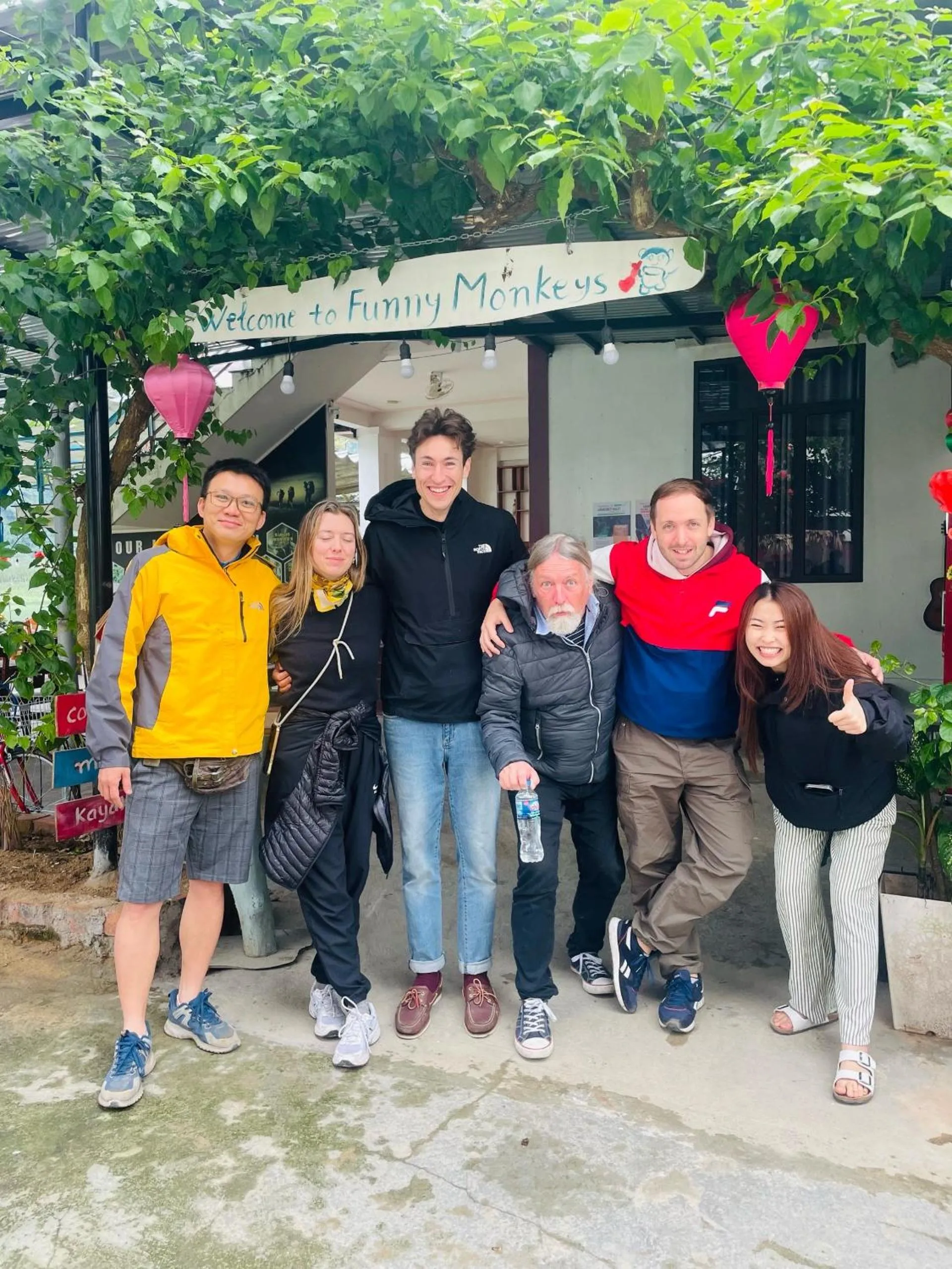 Funny Monkeys Homestay