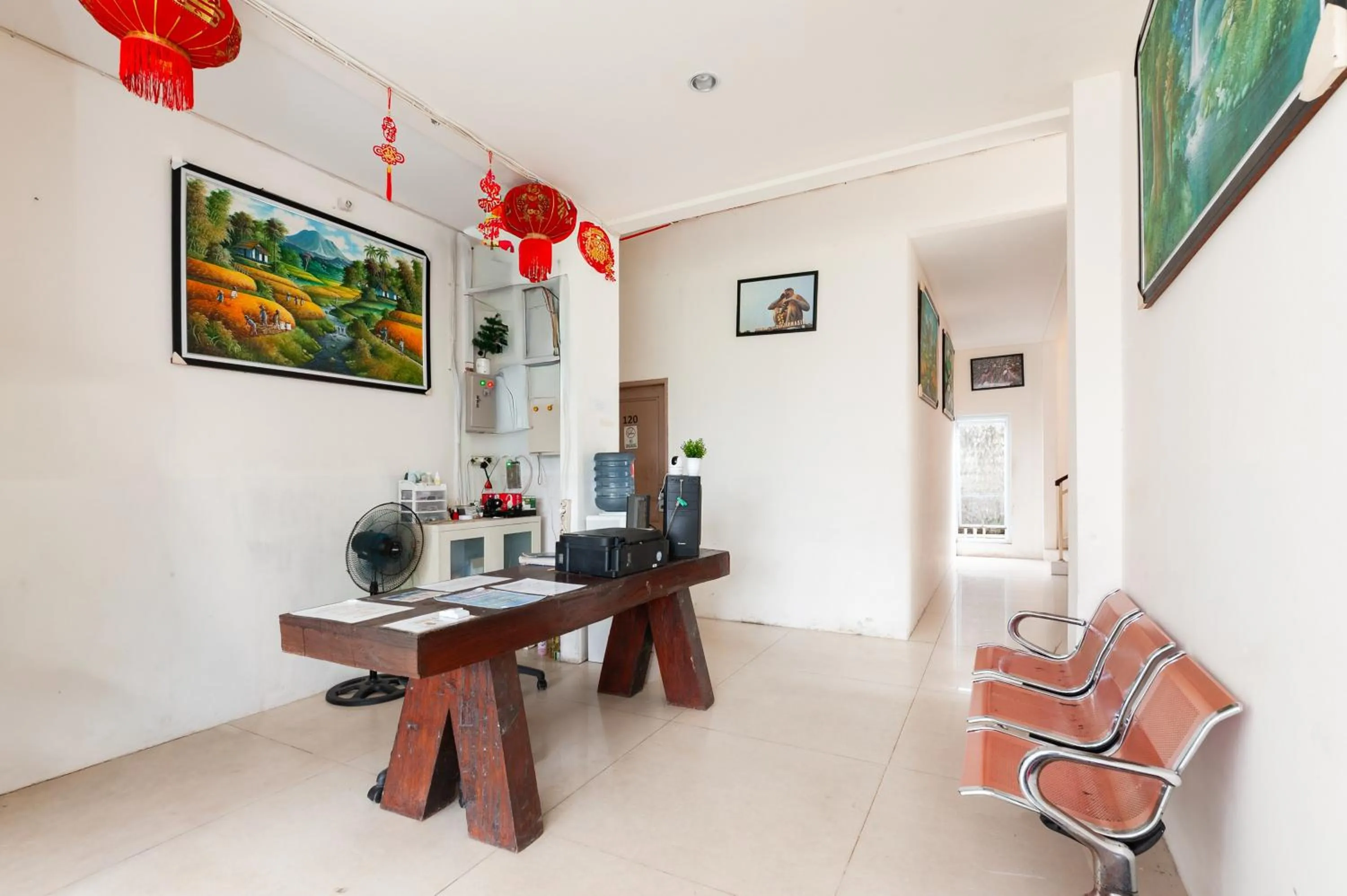 Lobby or reception in Urbanview Hotel AVA Banjarmasin by RedDoorz