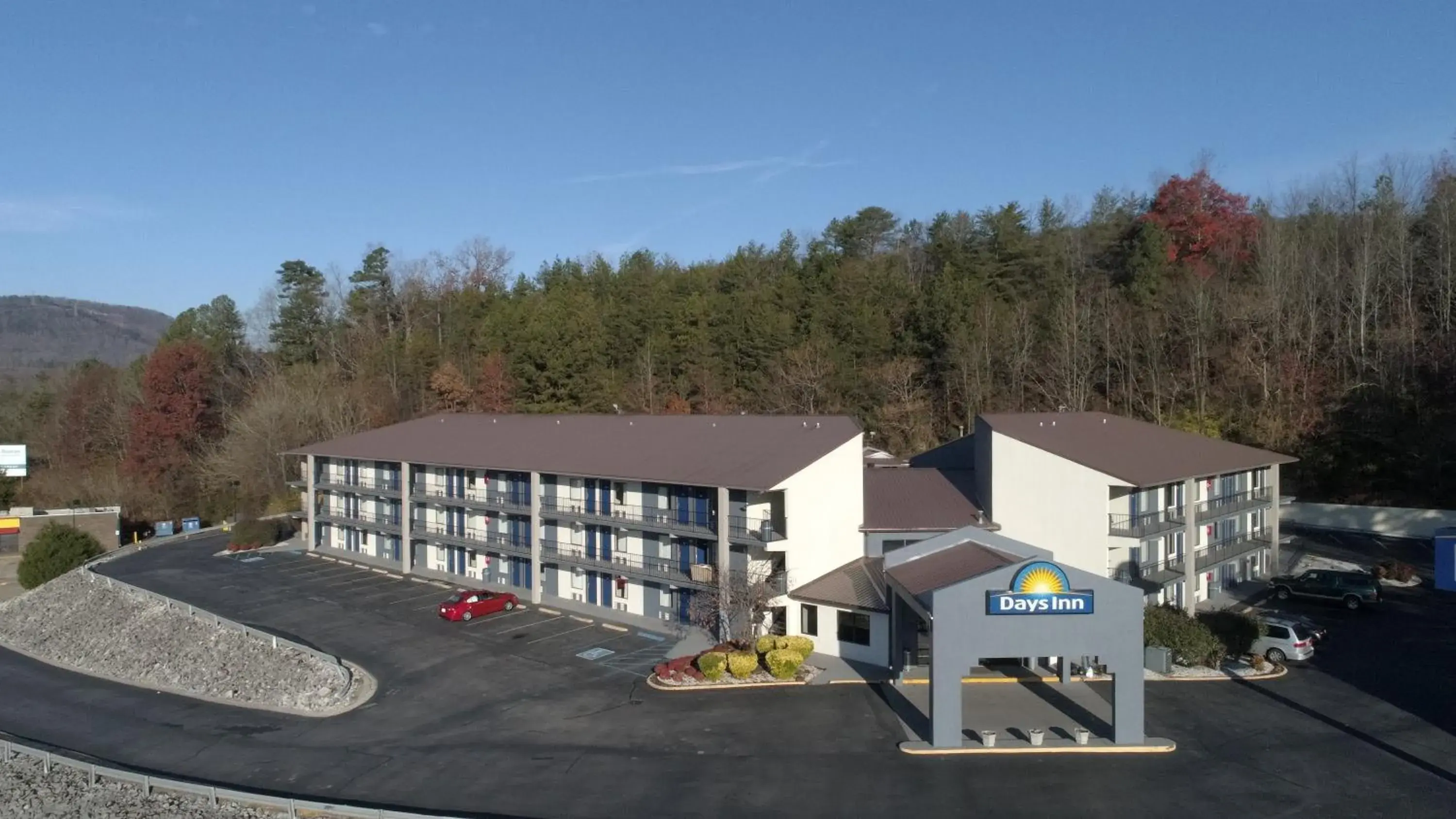 Property building in Days Inn by Wyndham Chattanooga Lookout Mountain West Property building in Days Inn by Wyndham Chattanooga Lookout Mountain West