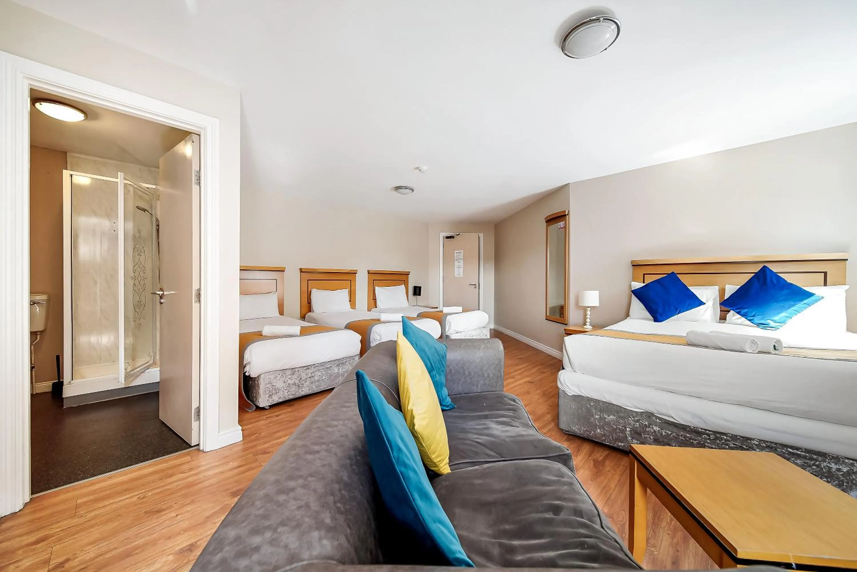 Family Room in Iona Inn