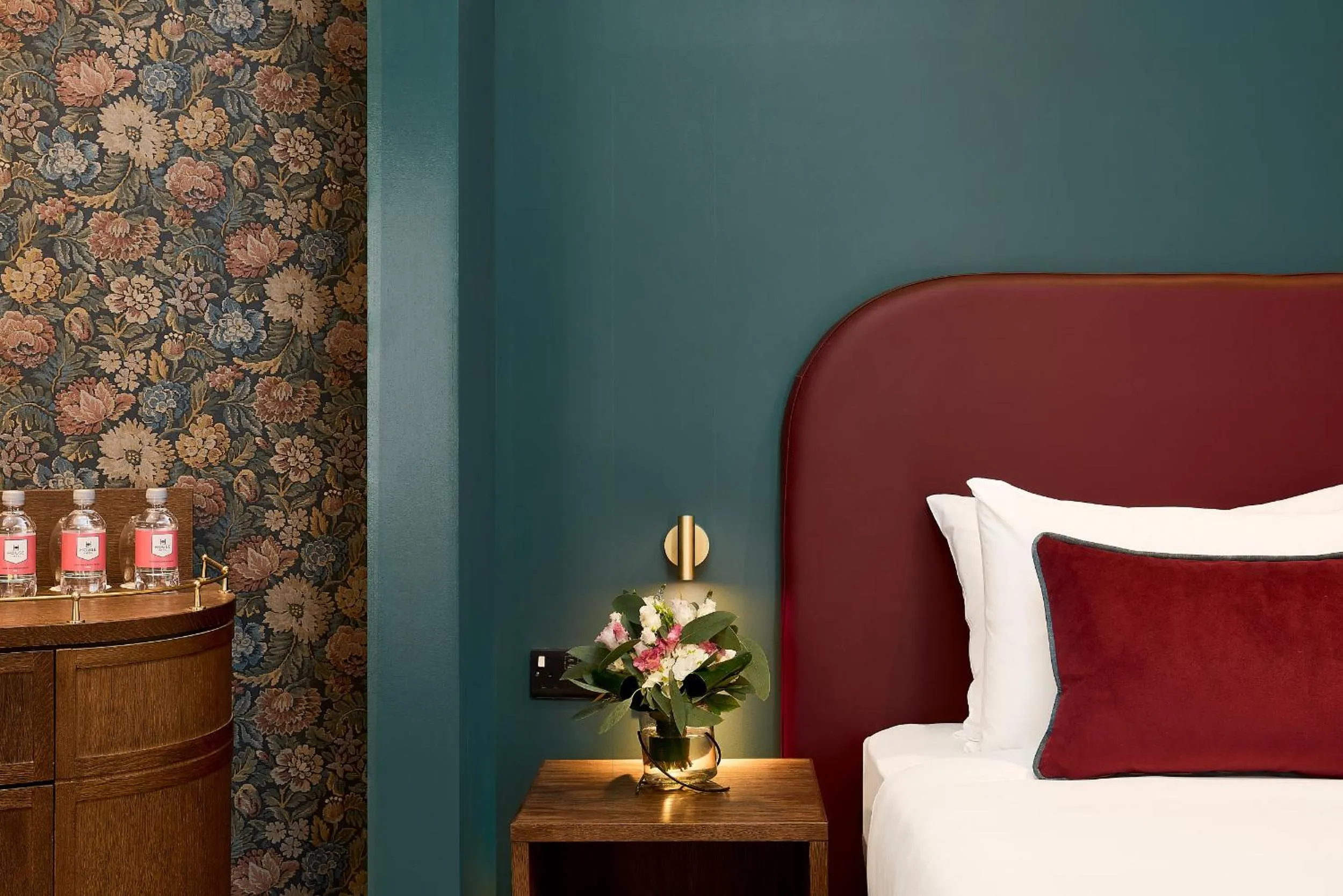 Bed in The House Hotel, an Ascend Hotel Collection Member