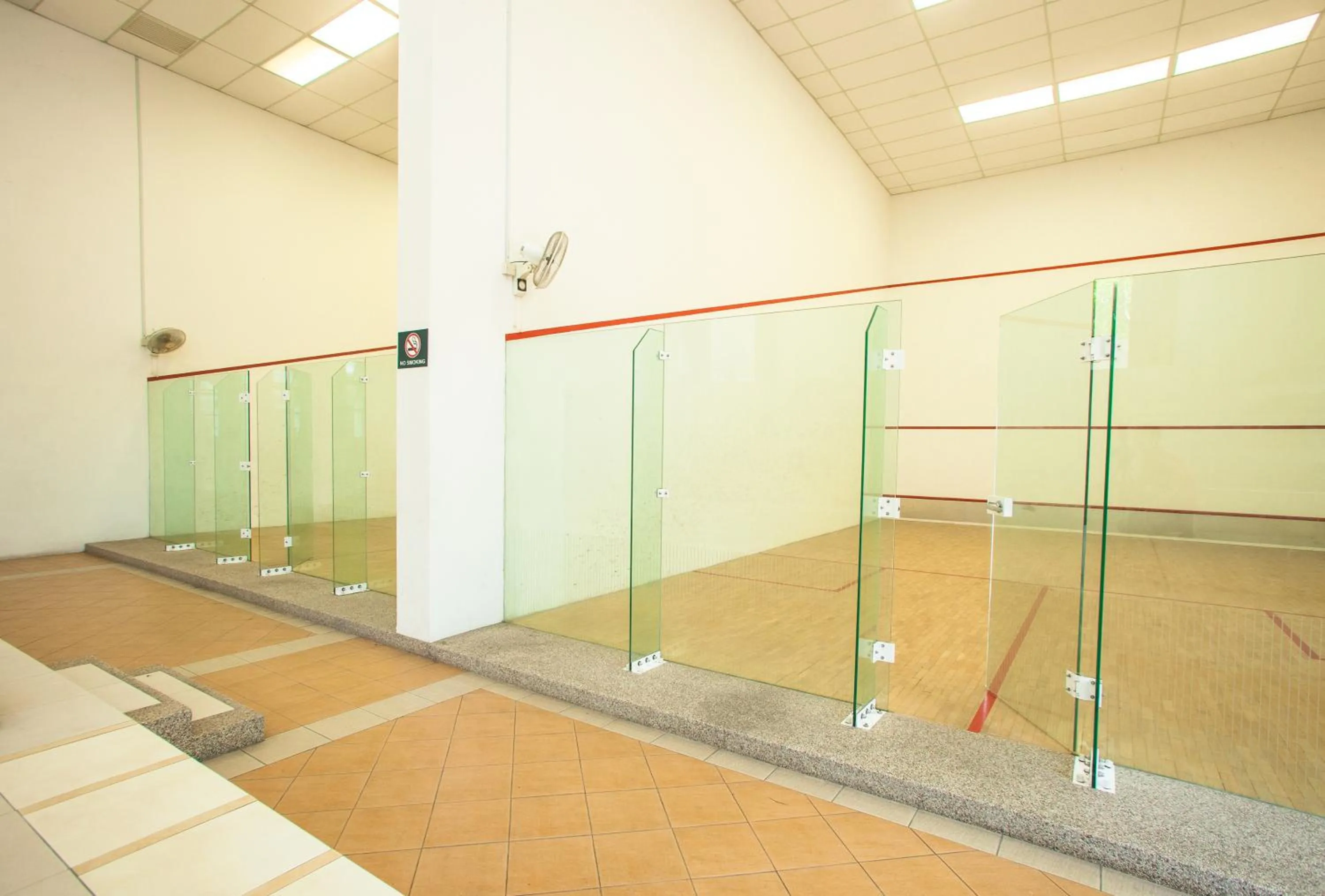 Squash in RPGC Garden Hotel