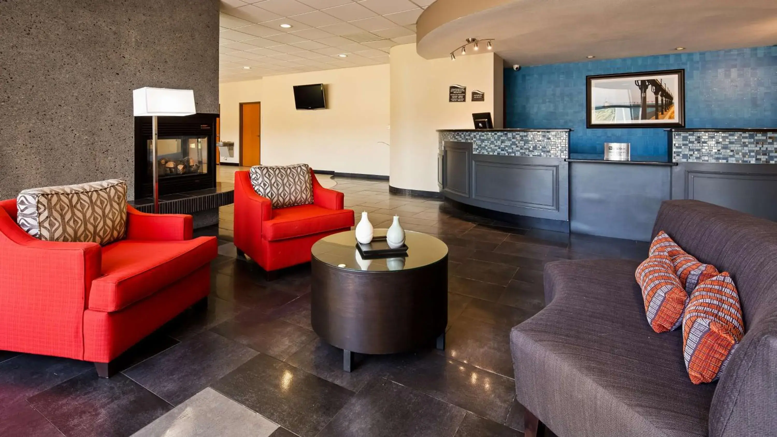 Lobby or reception, Seating Area in Best Western Plus Portage Hotel and Suites Lobby or reception, Seating Area in Best Western Plus Portage Hotel and Suites
