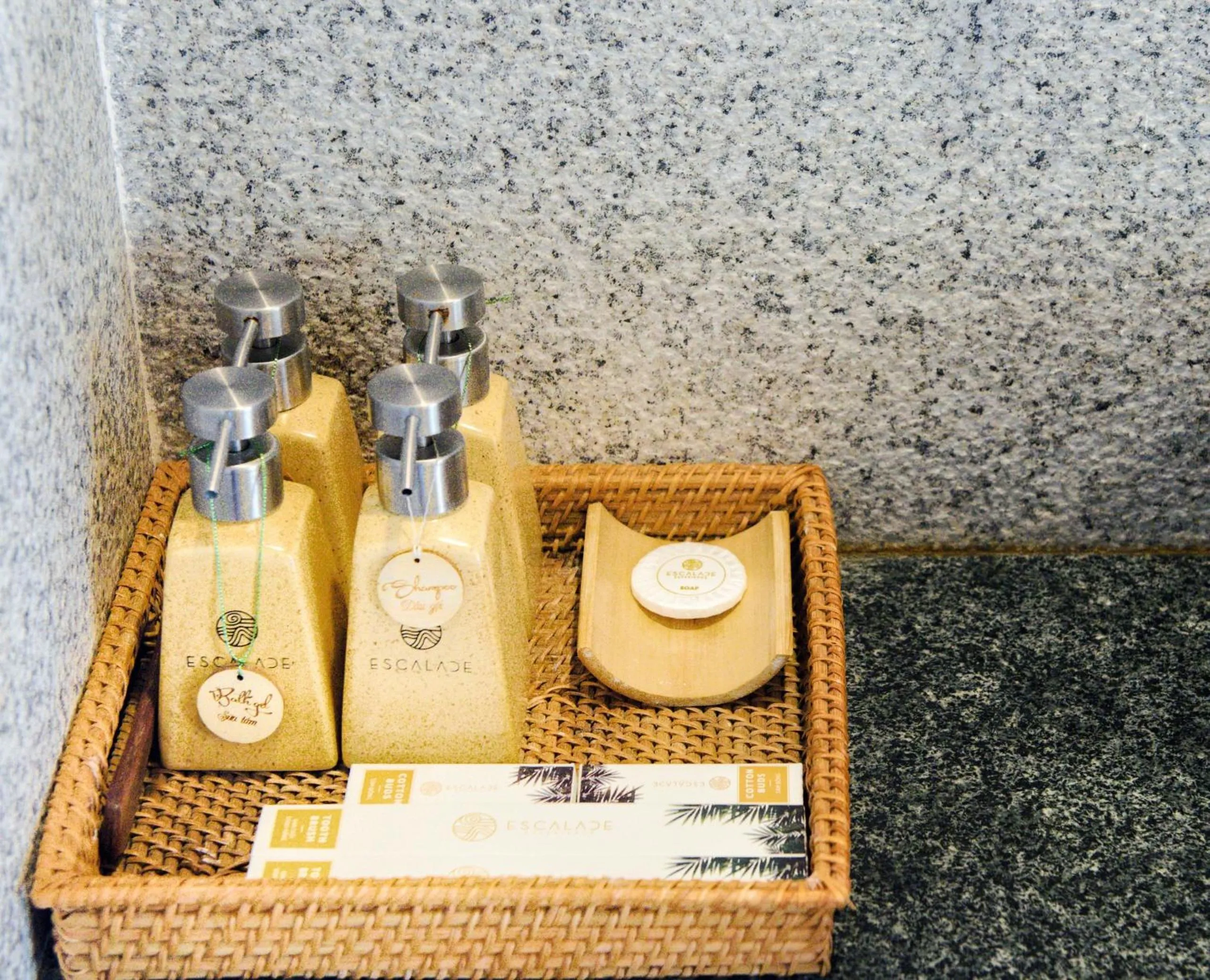 Shower in Escalade Experience
