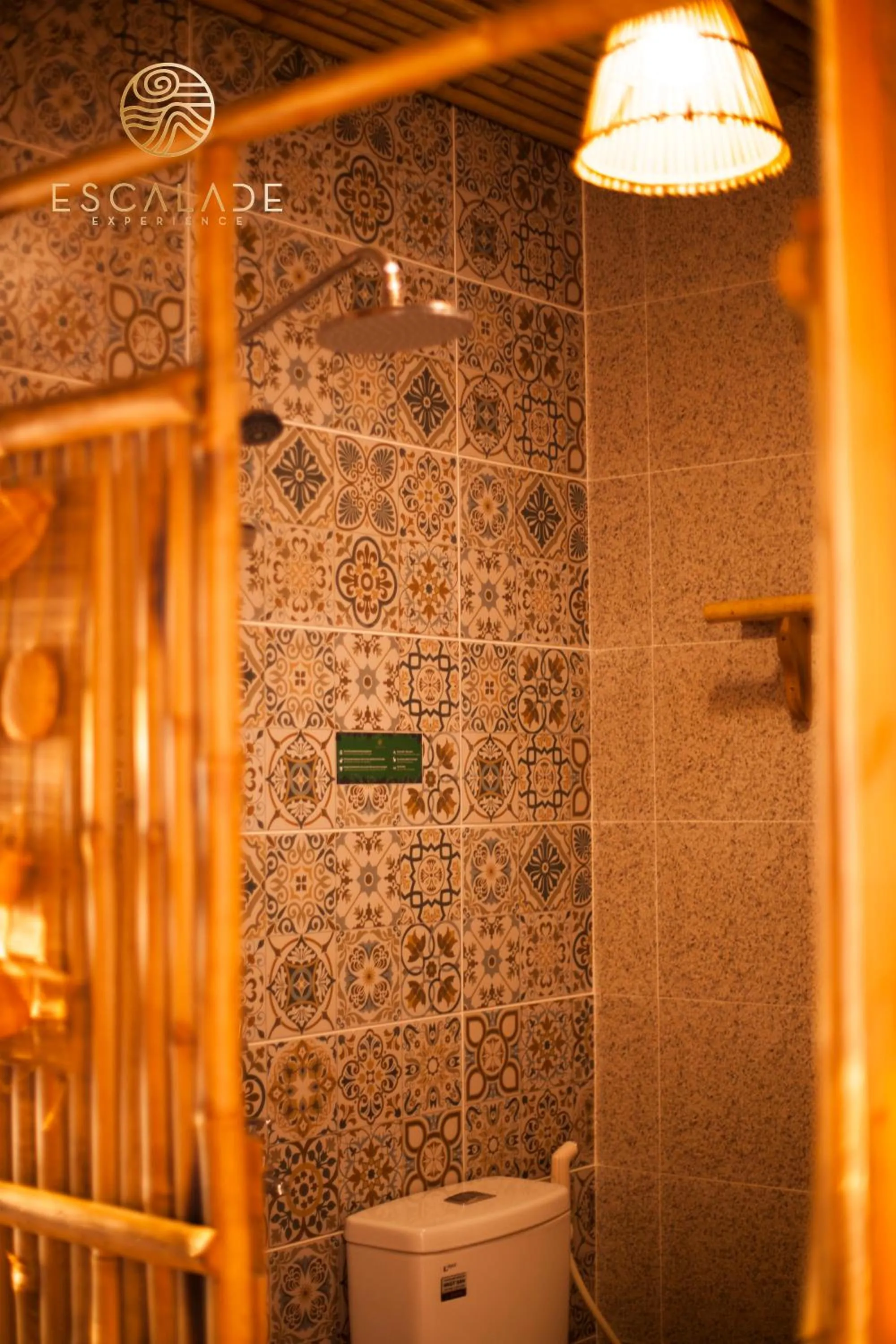 Shower in Escalade Experience