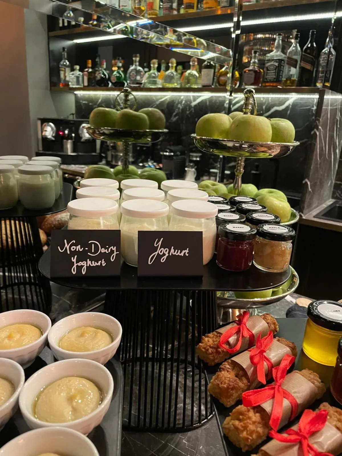 Continental breakfast in Hotel Collect - Adults Only