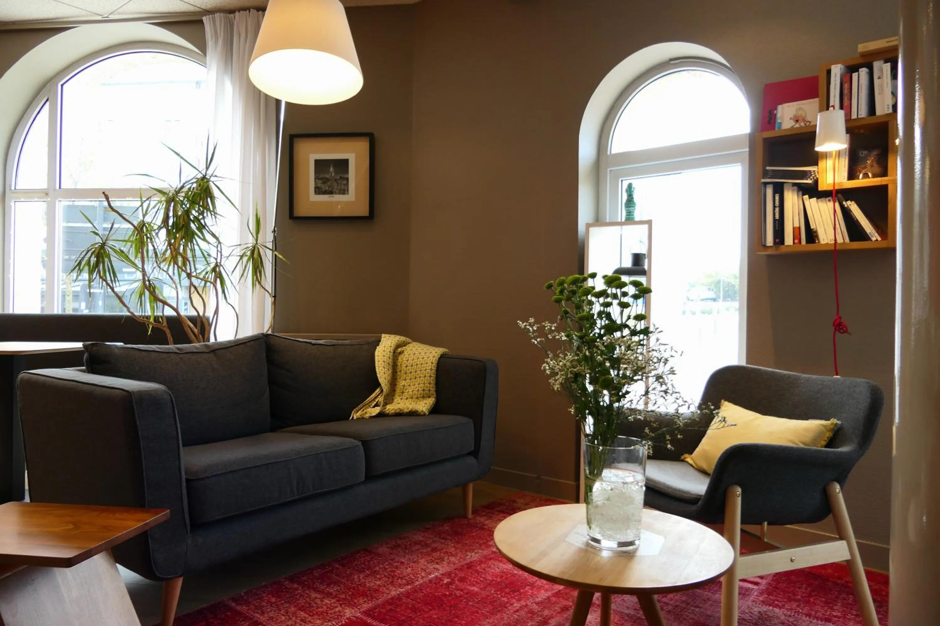 Seating area in Hôtel et Apparts Marin