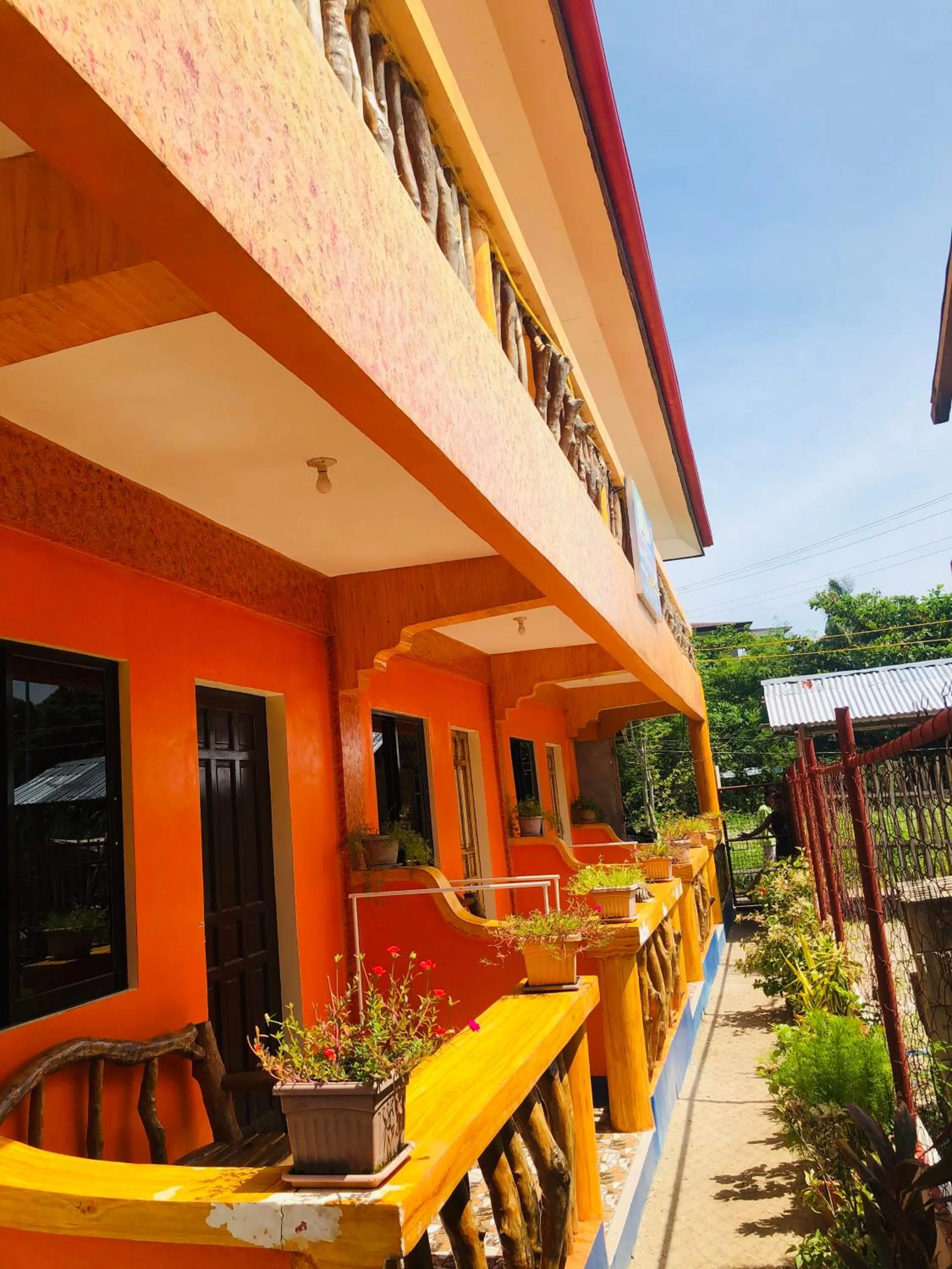 Edem Tourist Inn Malapascua
