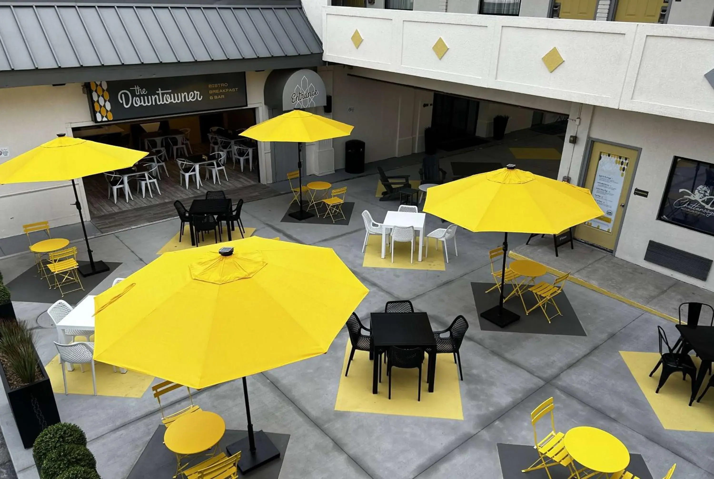 Restaurant/places to eat in Hotel Bo, a Days Inn by Wyndham Chattanooga Downtown Restaurant/places to eat in Hotel Bo, a Days Inn by Wyndham Chattanooga Downtown